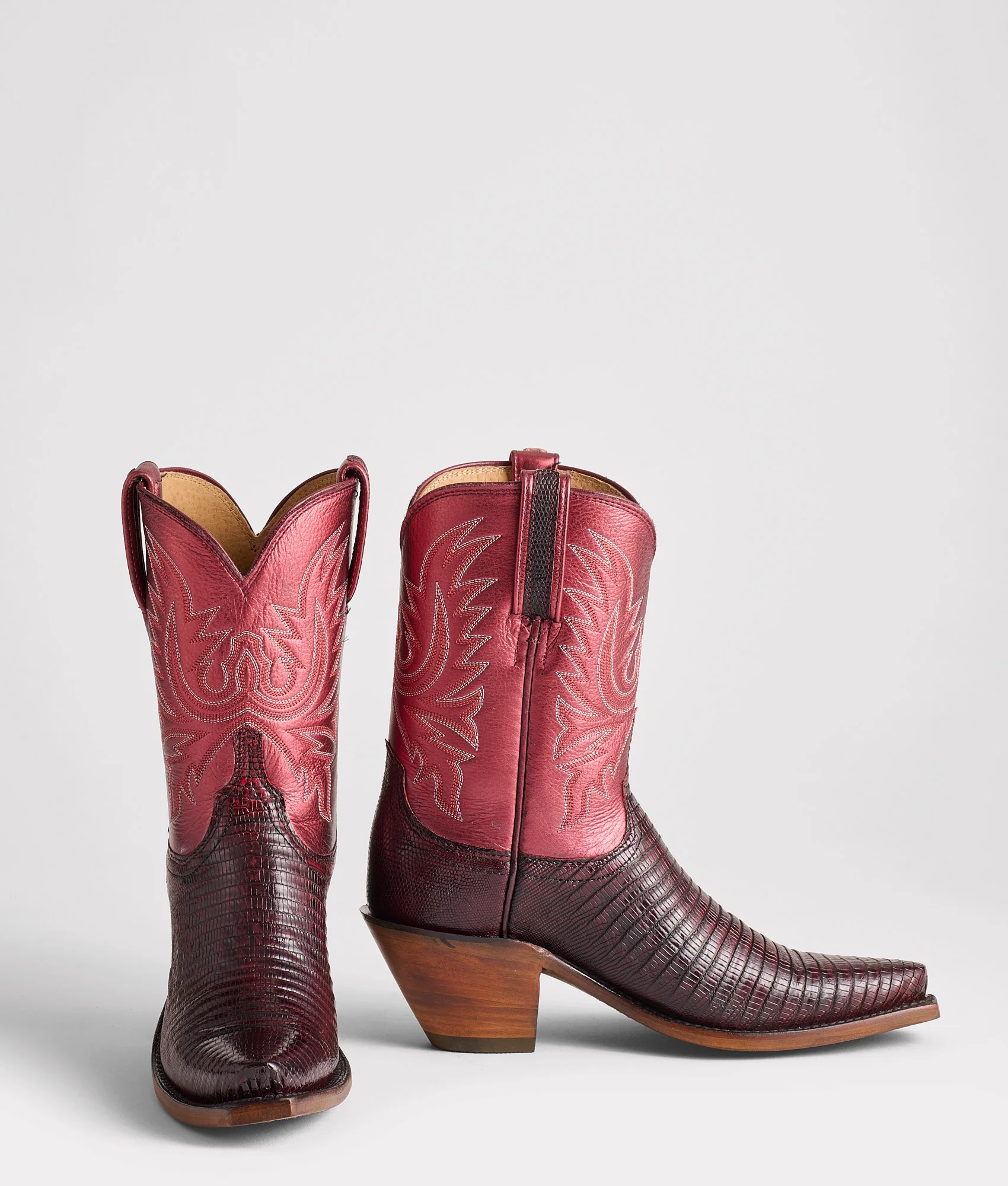 Dale Exotic - Black Cherry