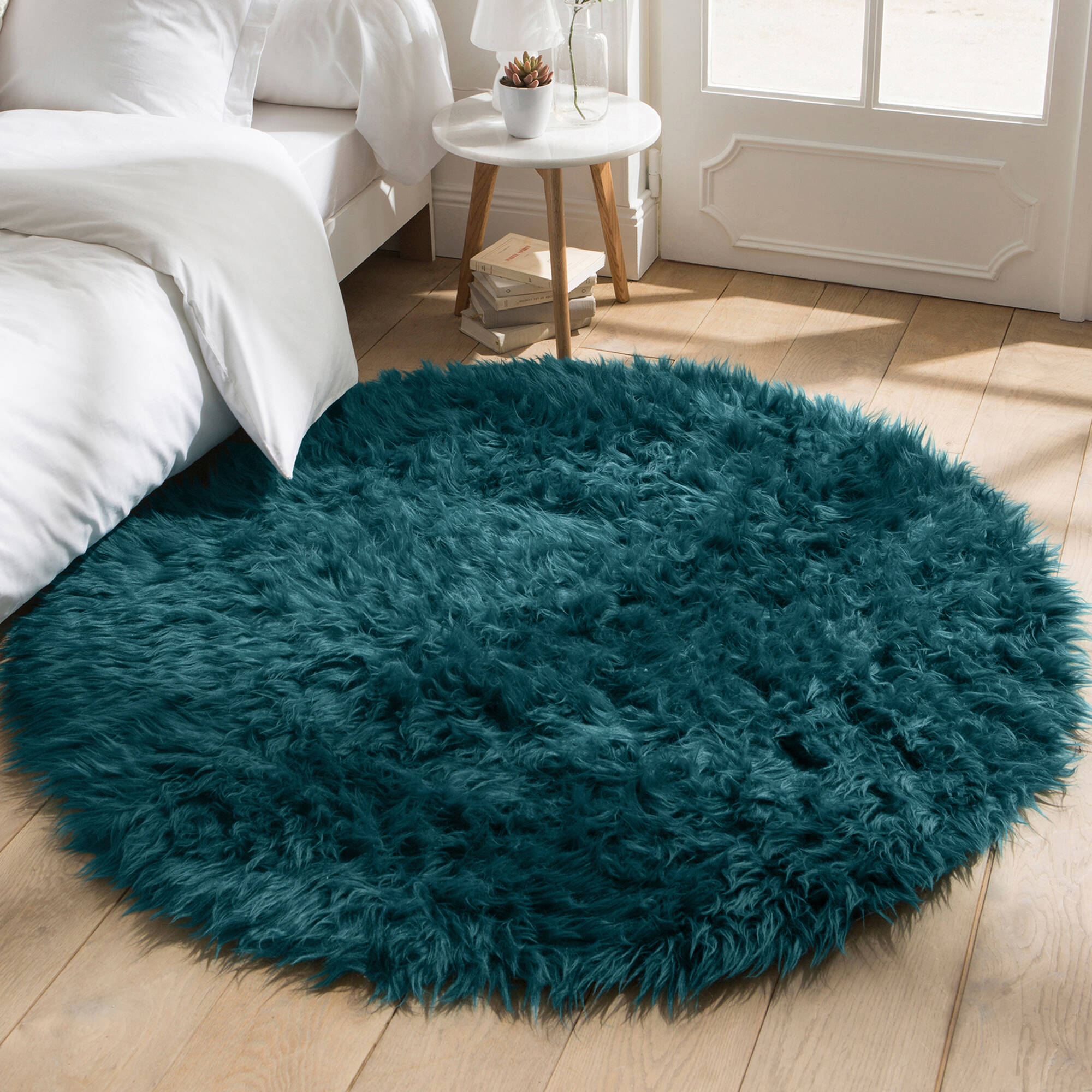 Tapis rond poils longs