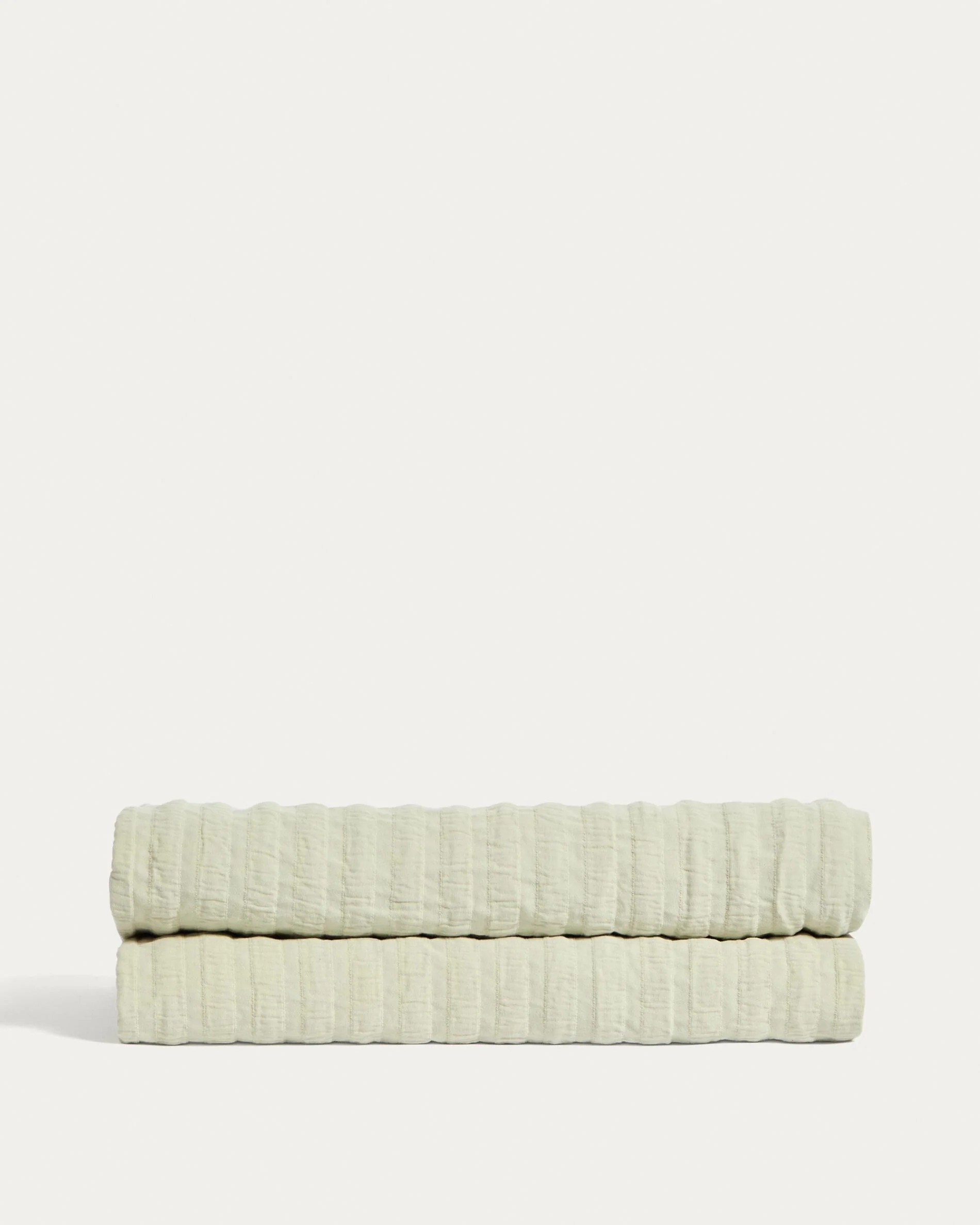 Rilune 100% cotton bedspread with light green embossed stripe effect for 90 cm bed
