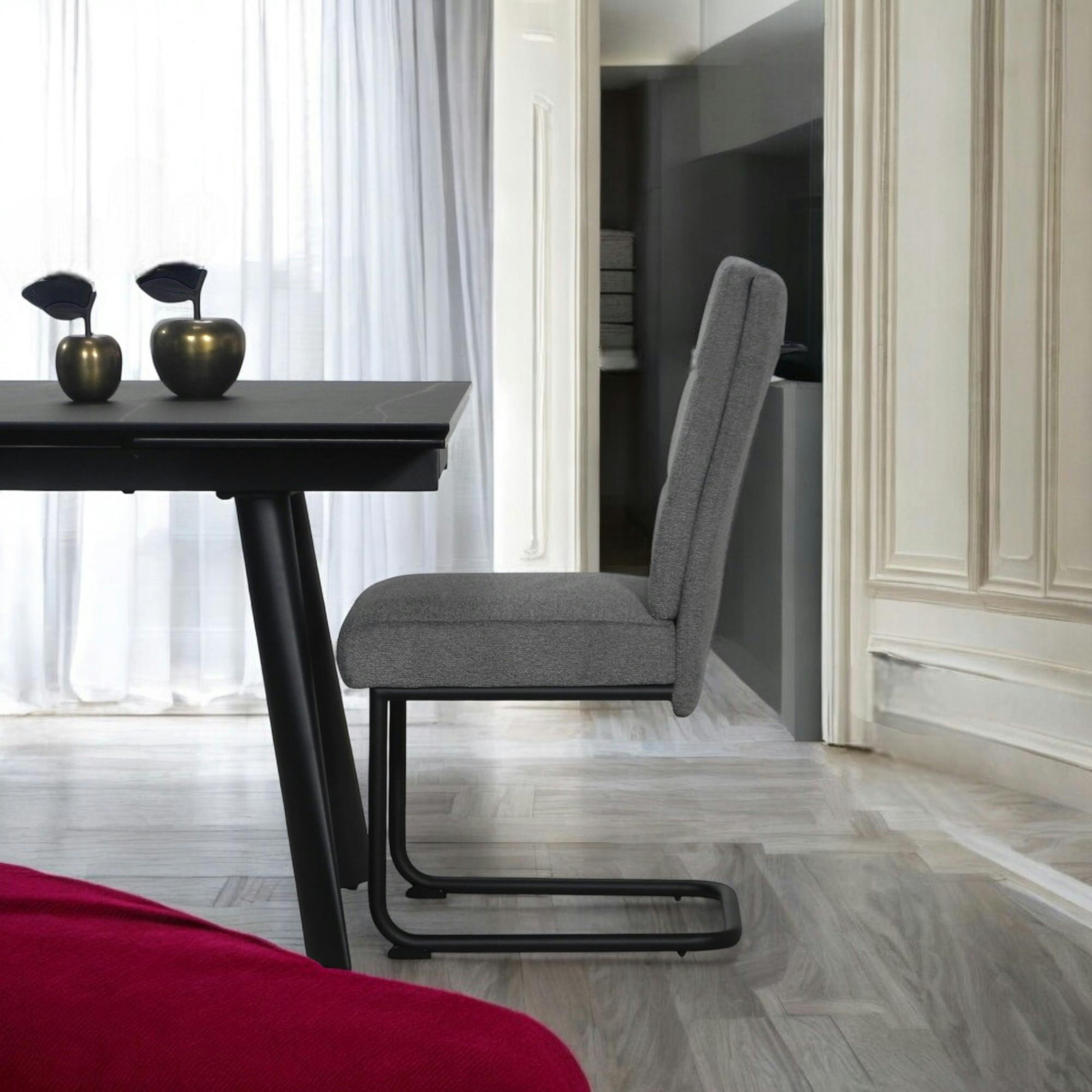 Chaise à dossier haut en tissu gris (lot de 2) LOMBARDIE