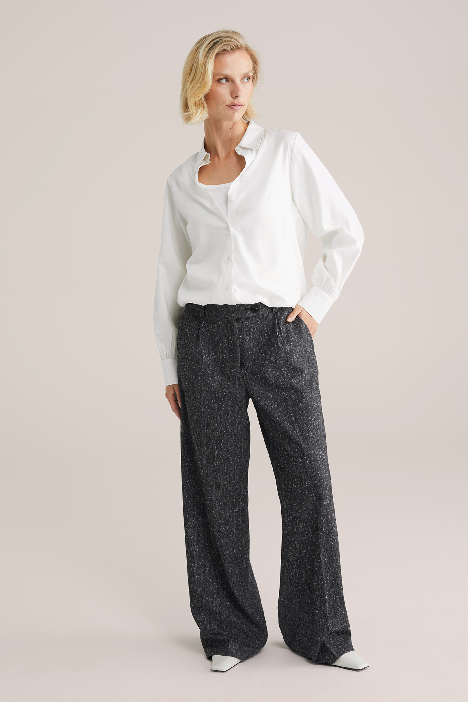 Dames overhemdblouse met ge茂ntegreerd singlet