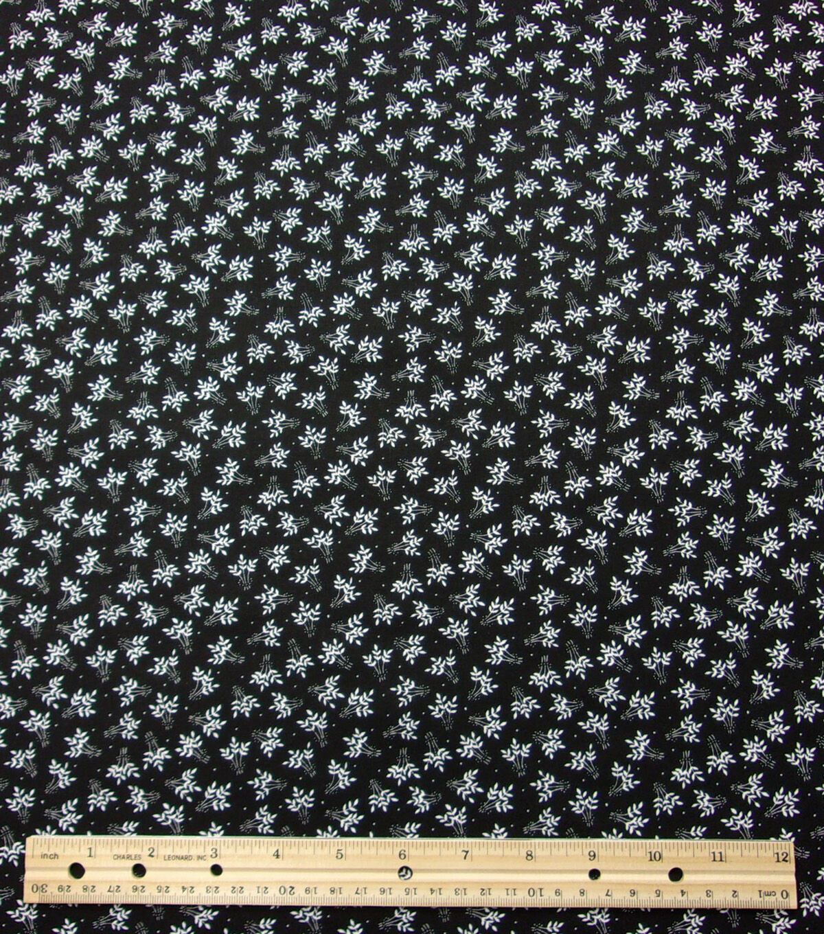 Leaf Bouquet on Black Quilt Cotton Fabric by Quilter's Showcase