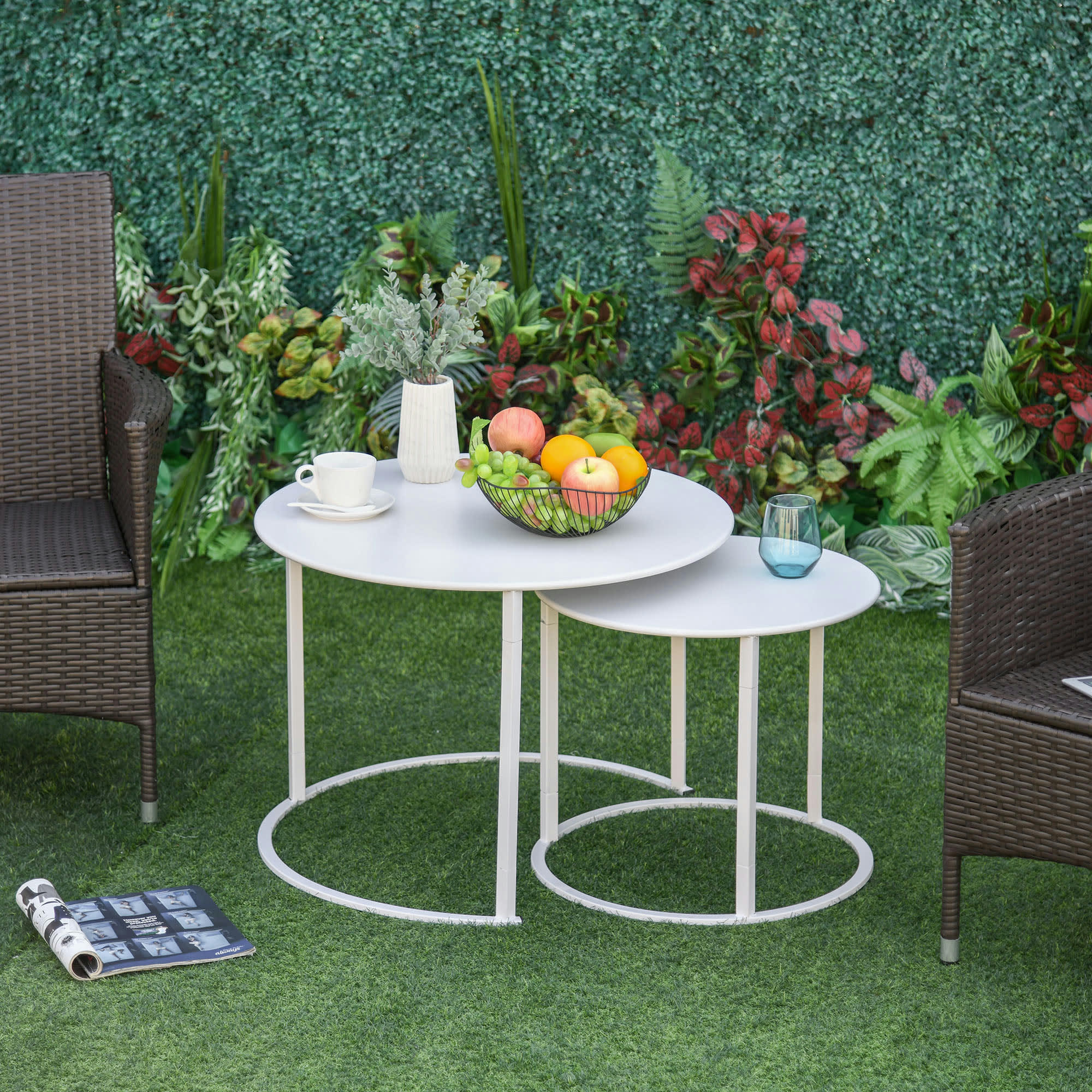 - Lot de 2 tables basses gigognes empilables de jardin métal époxy blanc