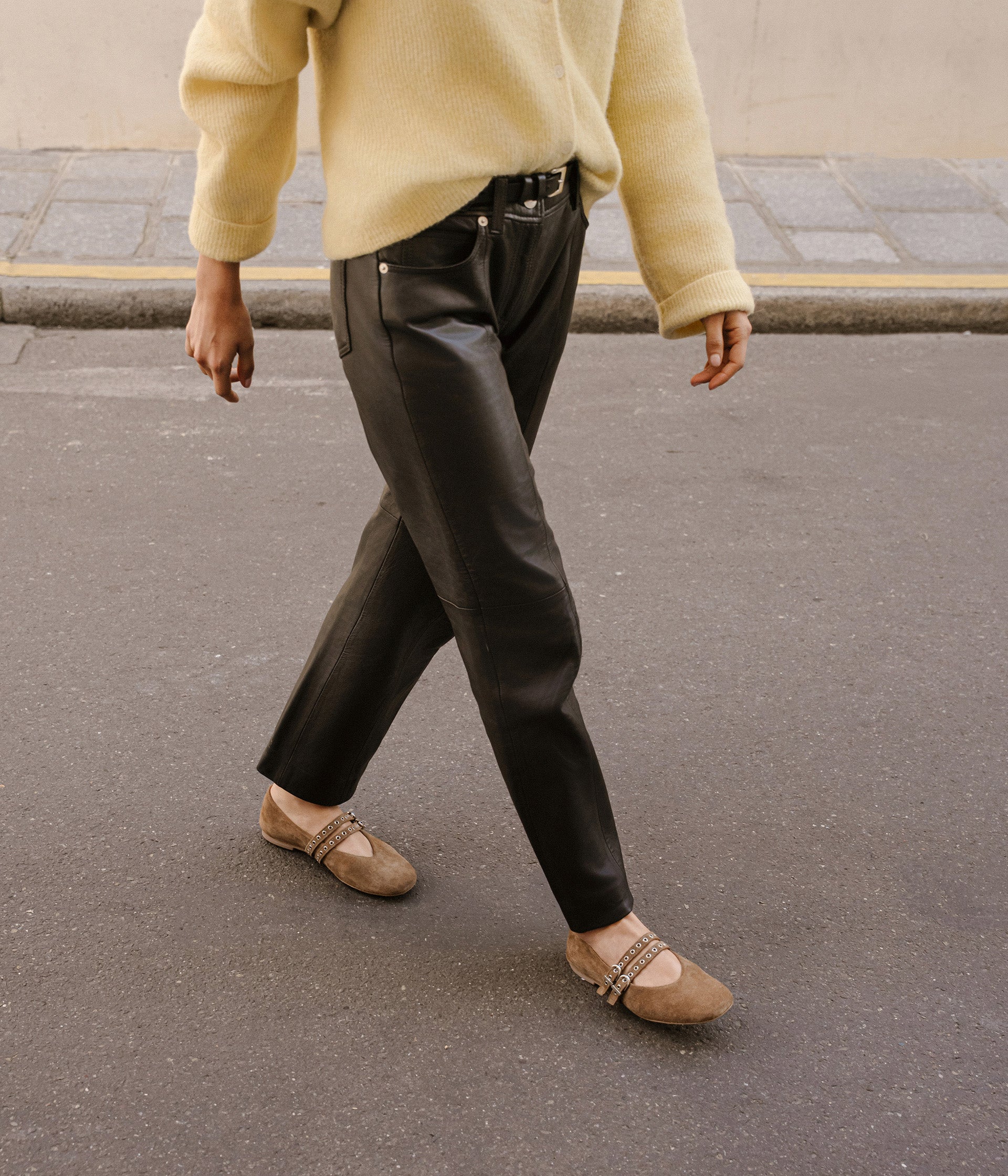 Ballerines velours beige Zahia