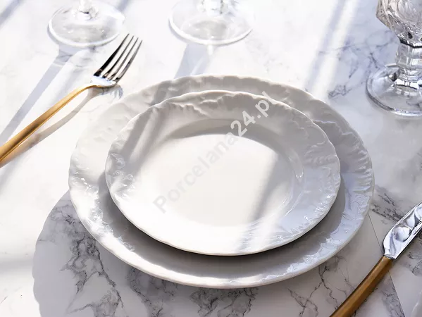 Komplet talerzy na 6 osób (18el) Ćmielów - Rococo 0001