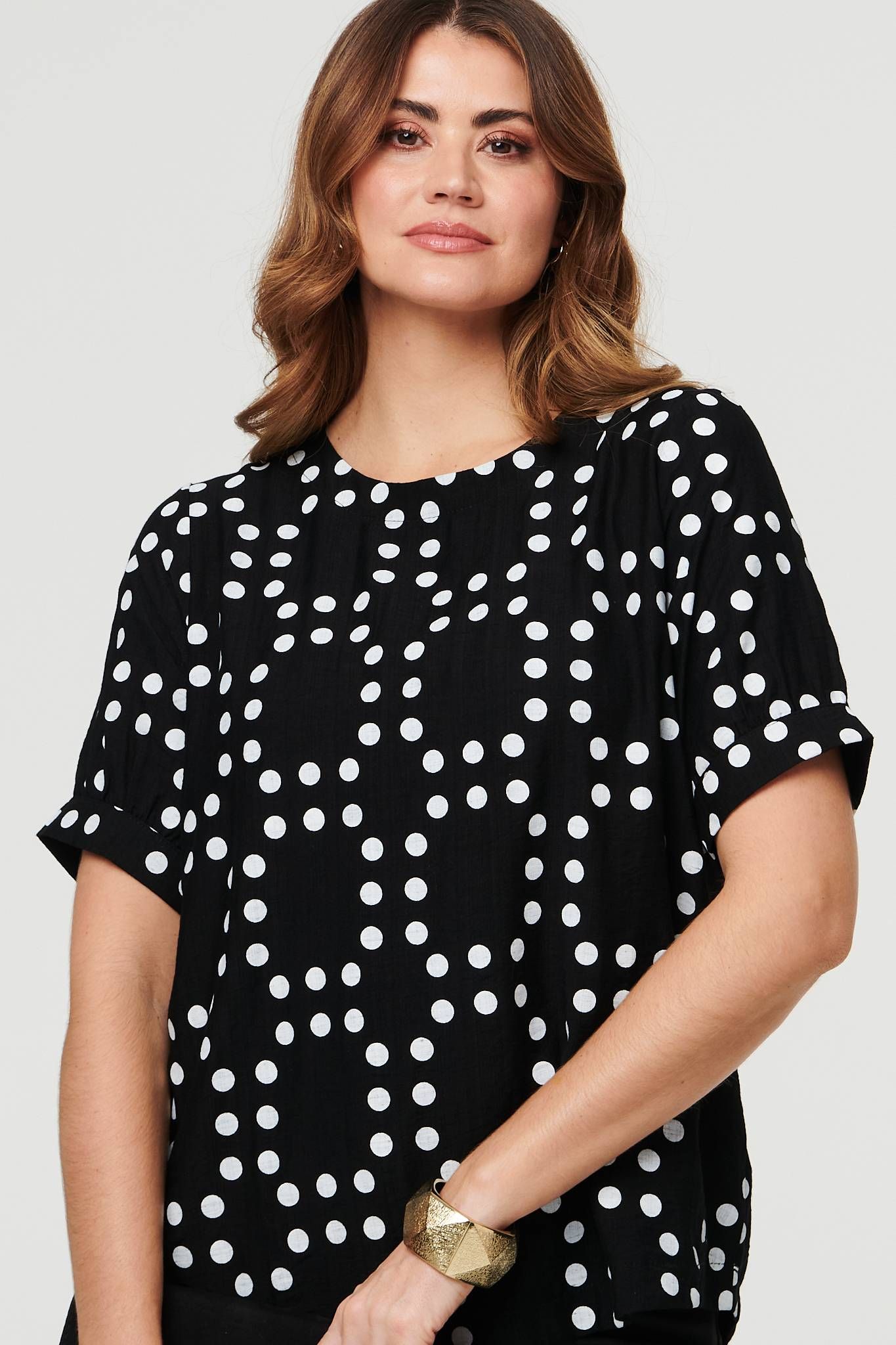 Izabel London Classic Crew Neck Smart Casual Workwear Top