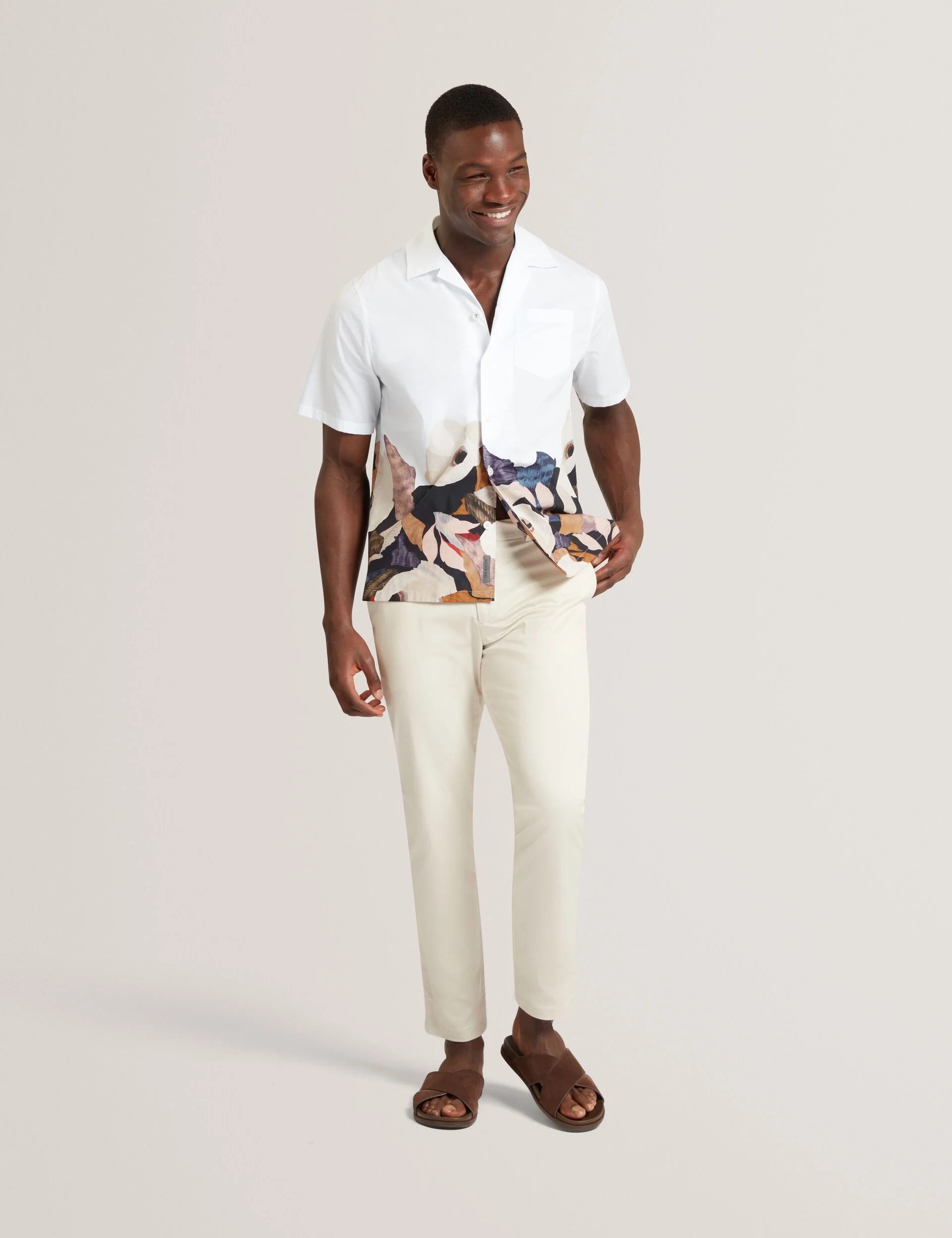 MOUSSA | WHITE