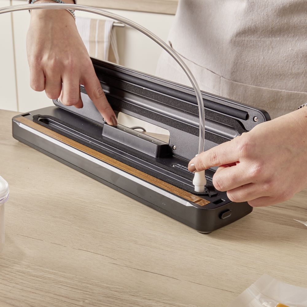 Tuyau d'aspiration pour boÎte de conservation sous vide