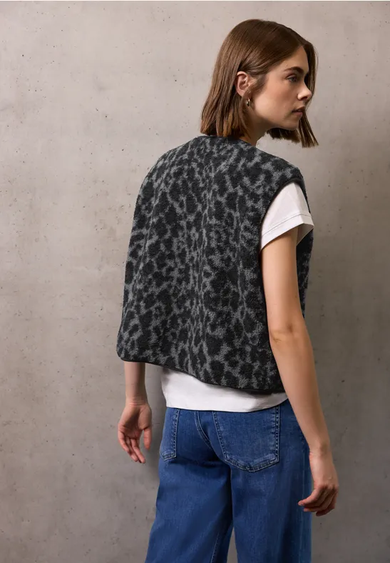 Teddy Weste mit Leo Muster