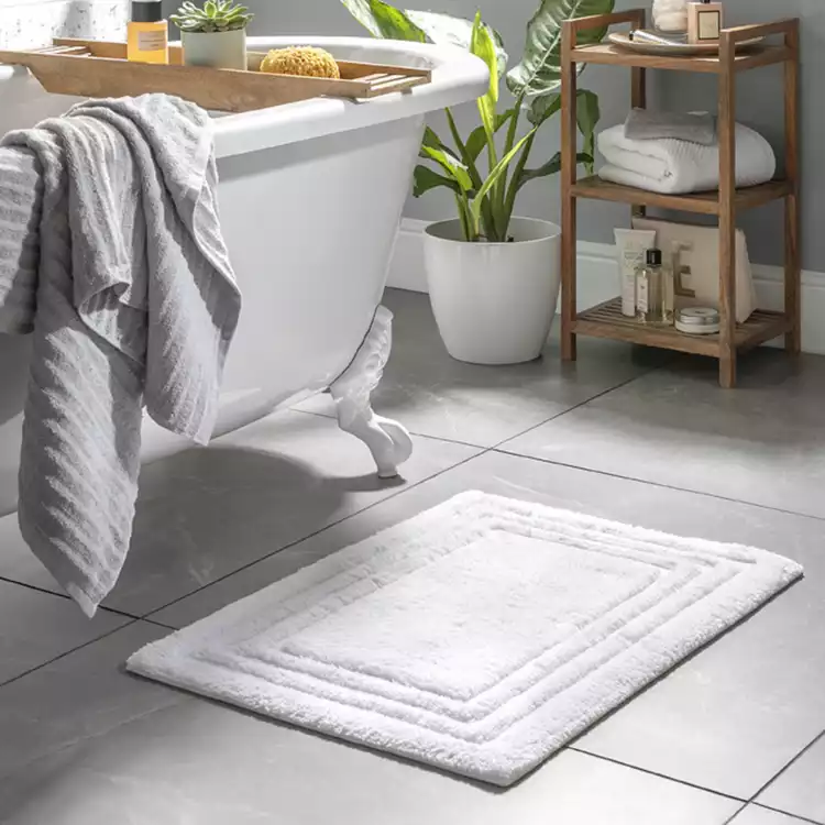 Habitat Deep Pile Small Shower Mat - White