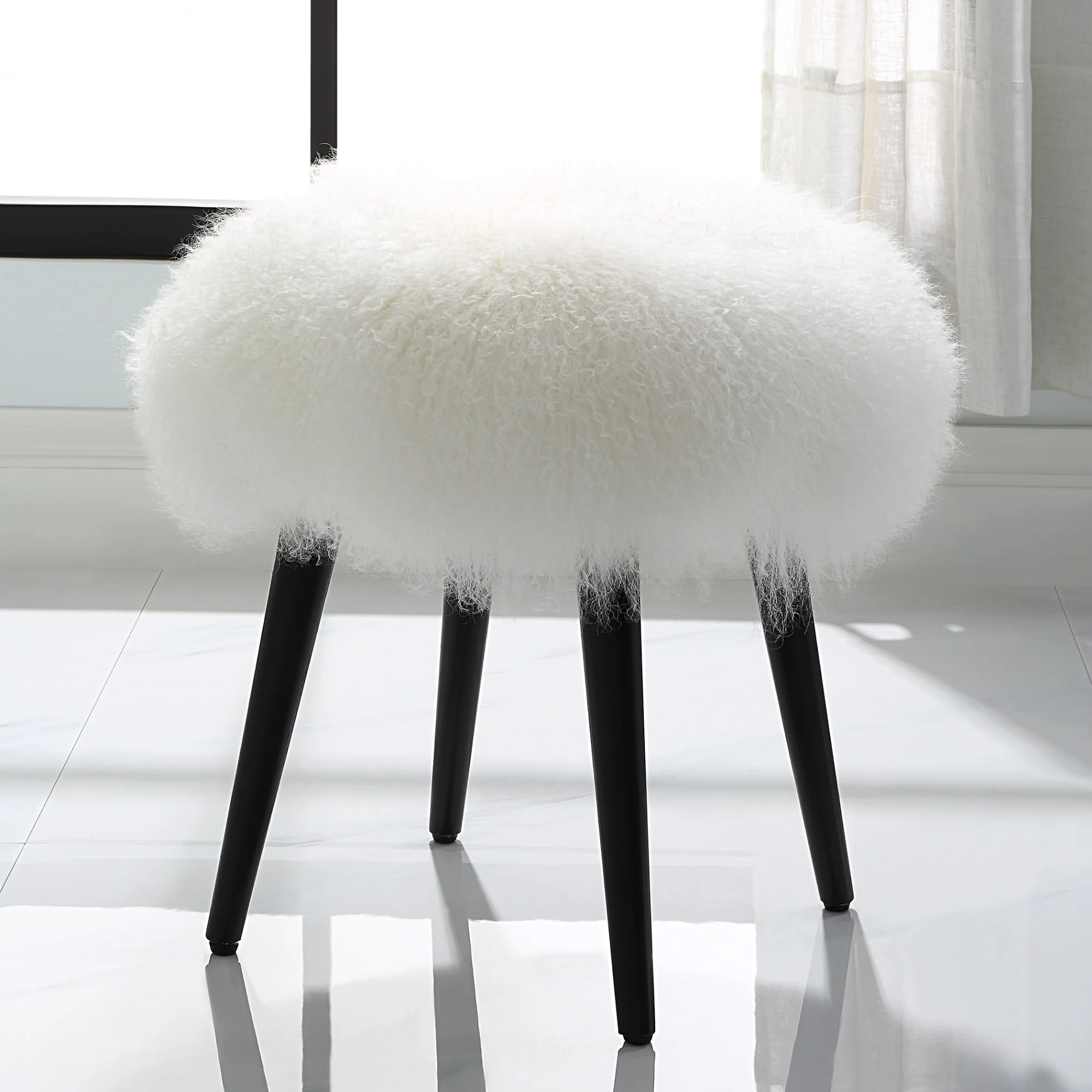 Sheepskin Accent Stool With Tapered Legs 18.5 Matte Black and White