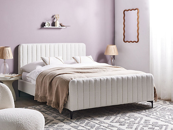 Lit avec sommier Bouclé LUNAN 140 x 200 cm Blanc cassé