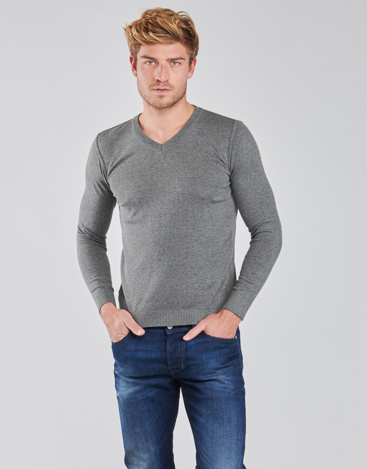 BOTD - OOMAN - Grey
