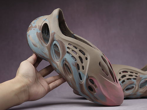 Adidas Yeezy Foam RNNR MX Sand Grey