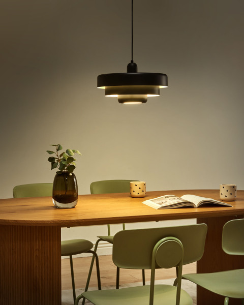 Lampa wisząca metalowy klosz czarna