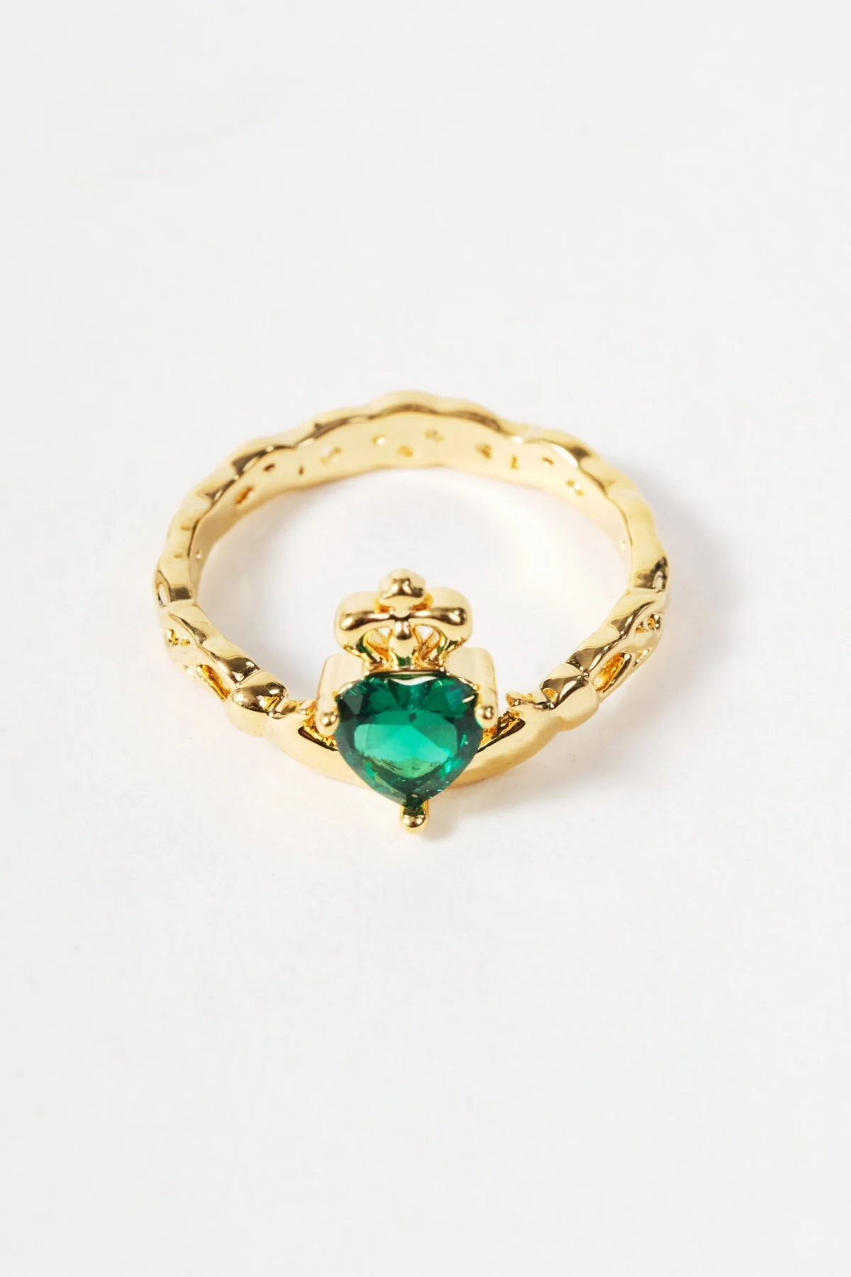 Emerald Stone Gold Claddagh Ring - Size 7.5