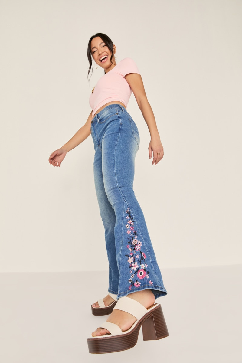 Chelsie Embroidered Flare Jeans