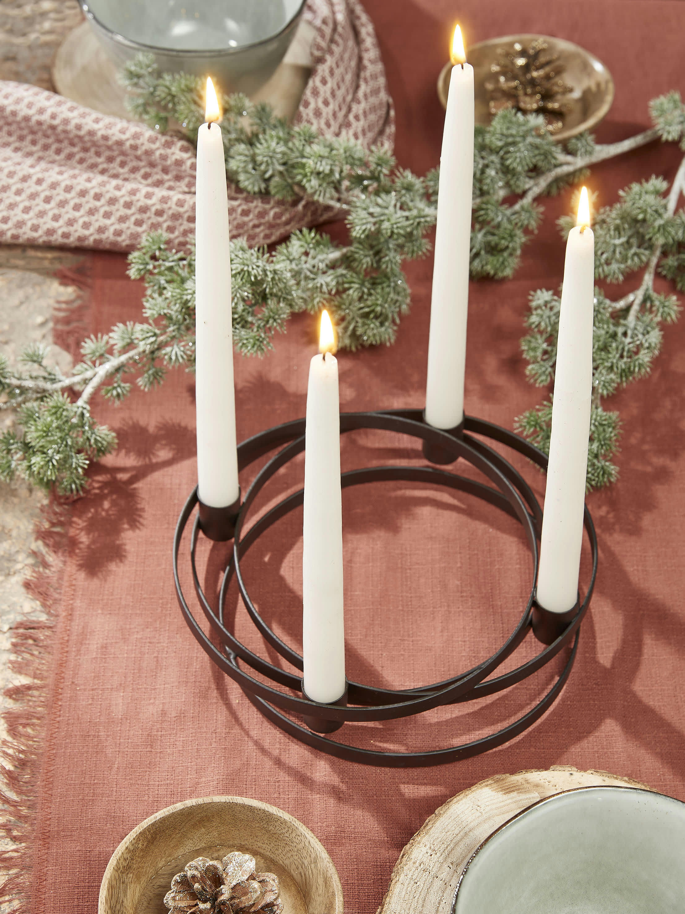 LARIA - Bougeoir en métal noir D34