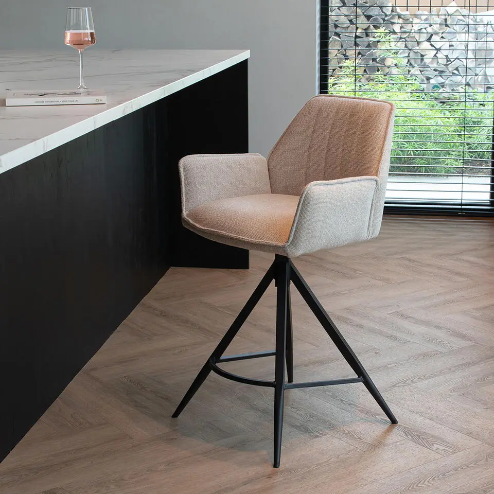 Barstoel Beige Stof - Zithoogte 66cm - 55x56x93cm - Noa - Set van 2