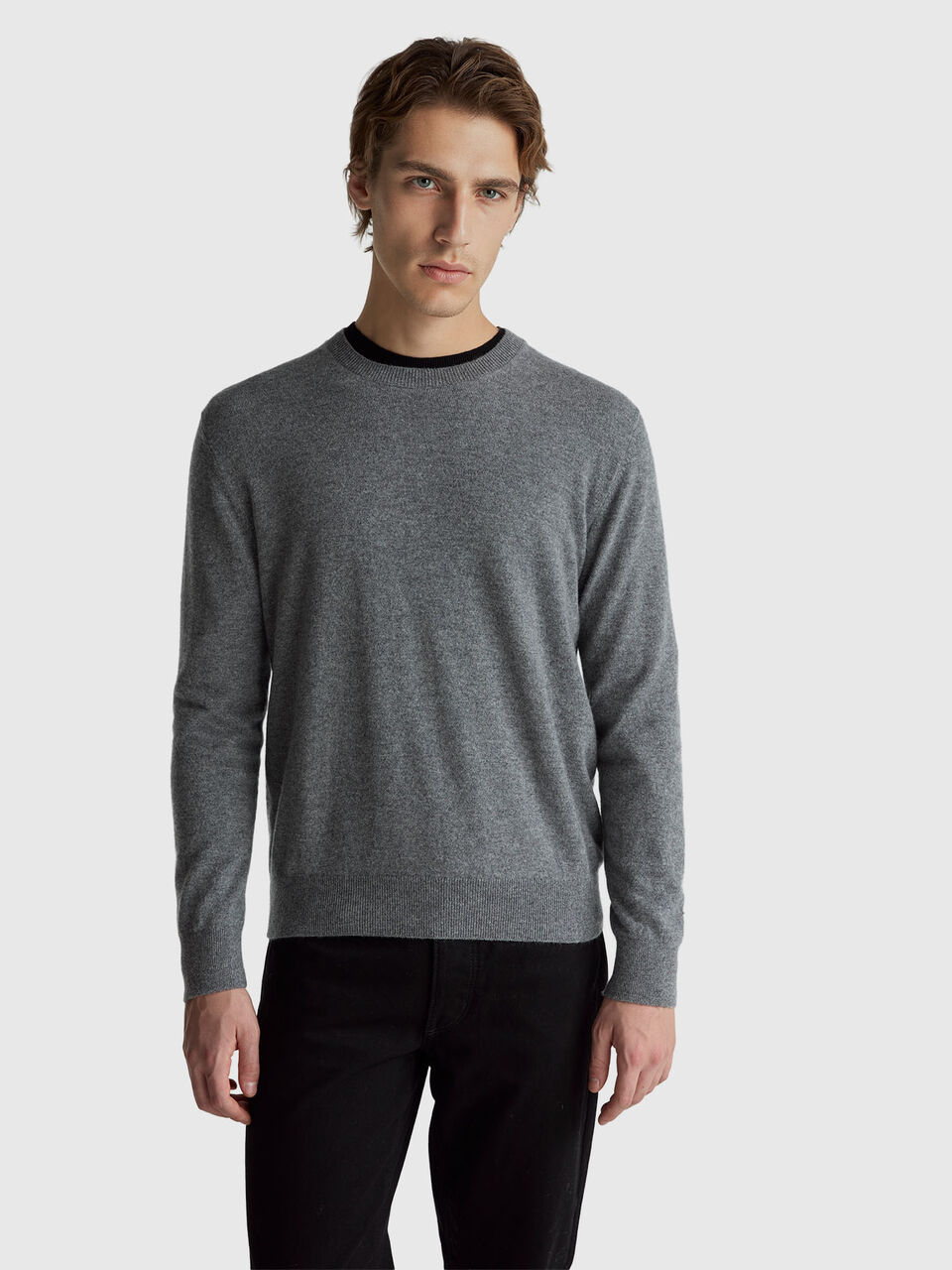 Dark gray sweater in pure cashmere