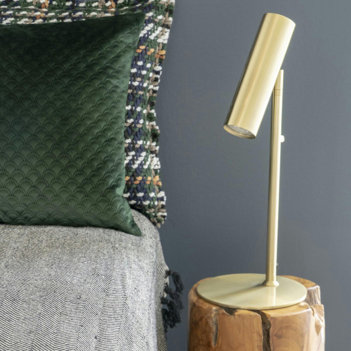 VISTA - Lampe de chevet style minimaliste en métal or