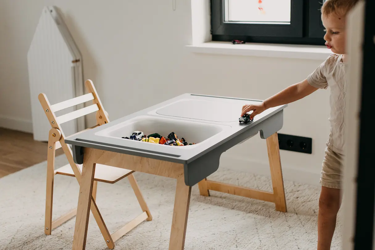 Sinnestisch/Spieltisch Rauna