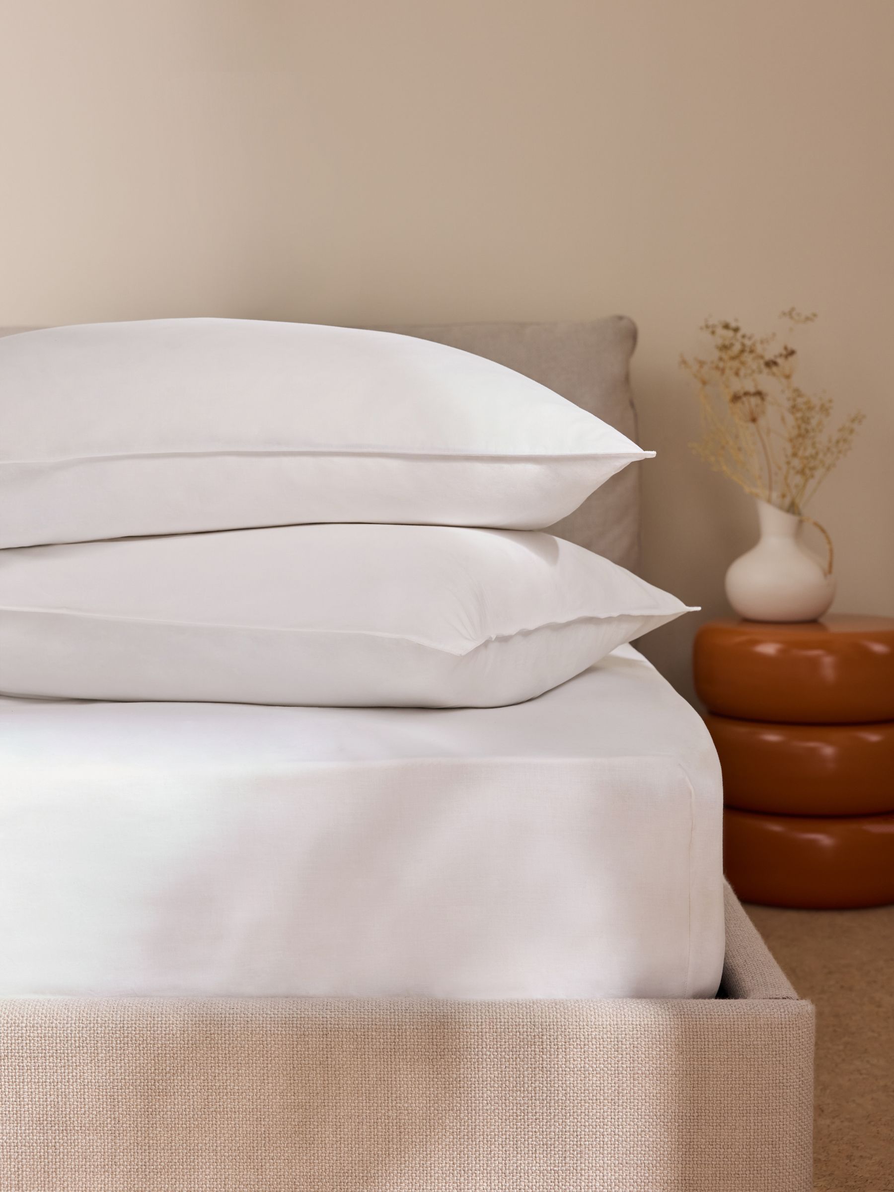 Set of 2 Cosy Washed Cotton Pillowcases in White