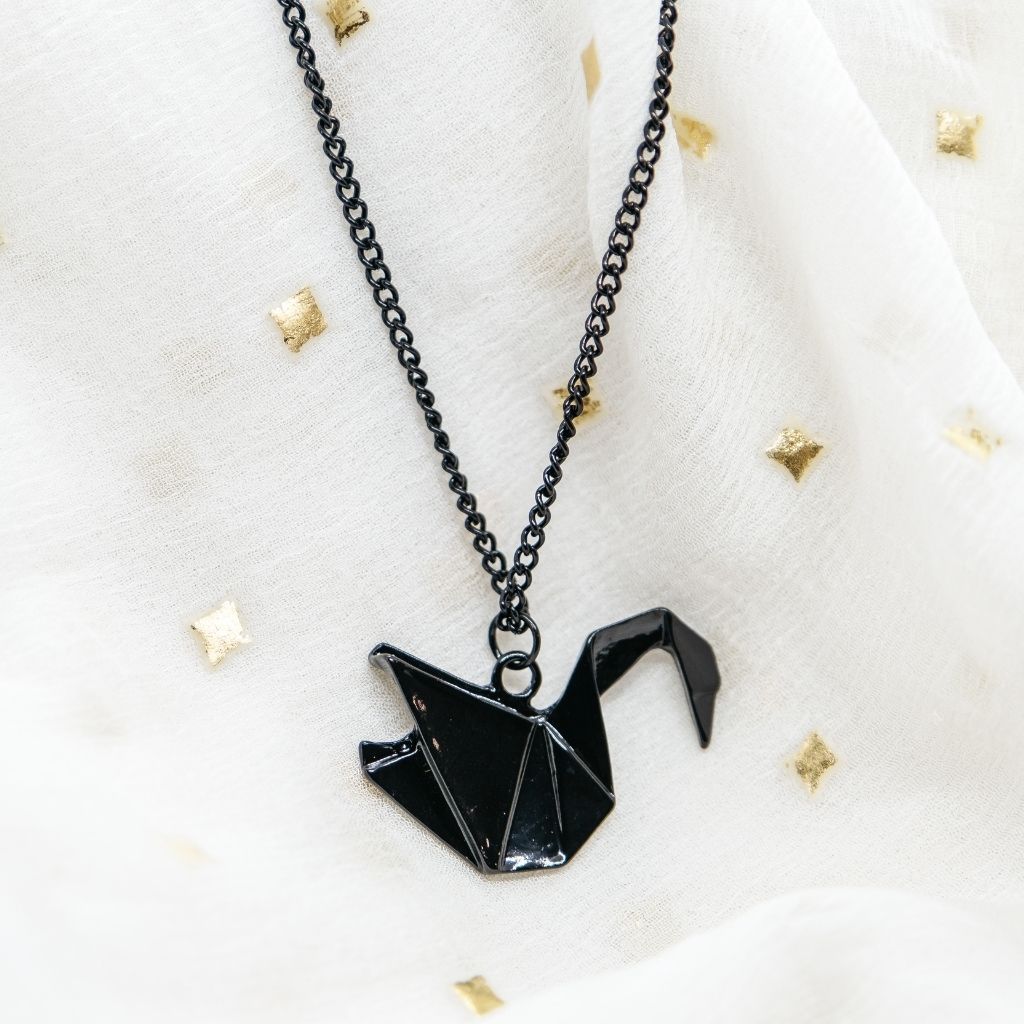 The Colourful Aura Large Paper Cranes Swan Origami Pigeon Bird Animal Pendant Necklace