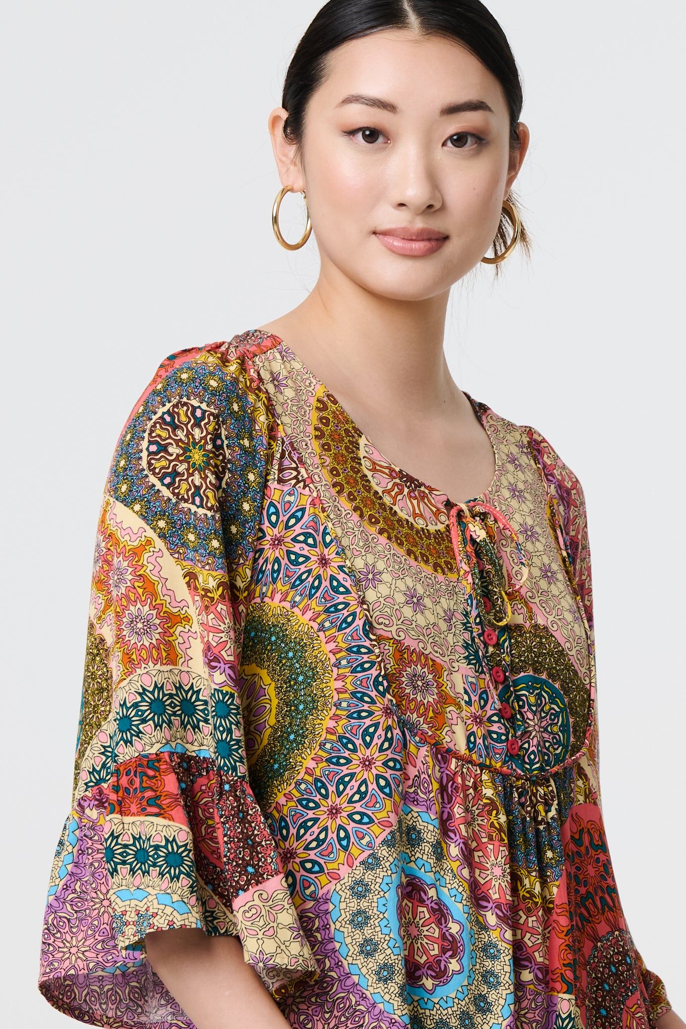 Izabel London Kaleidoscope Print 3/4 Sleeve Short Dress