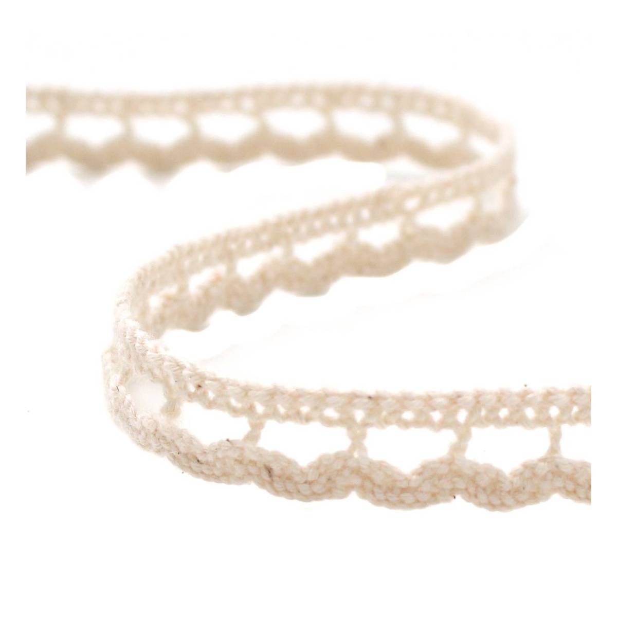 Cream Delicate Cotton Lace Ribbon 9mm x 5m