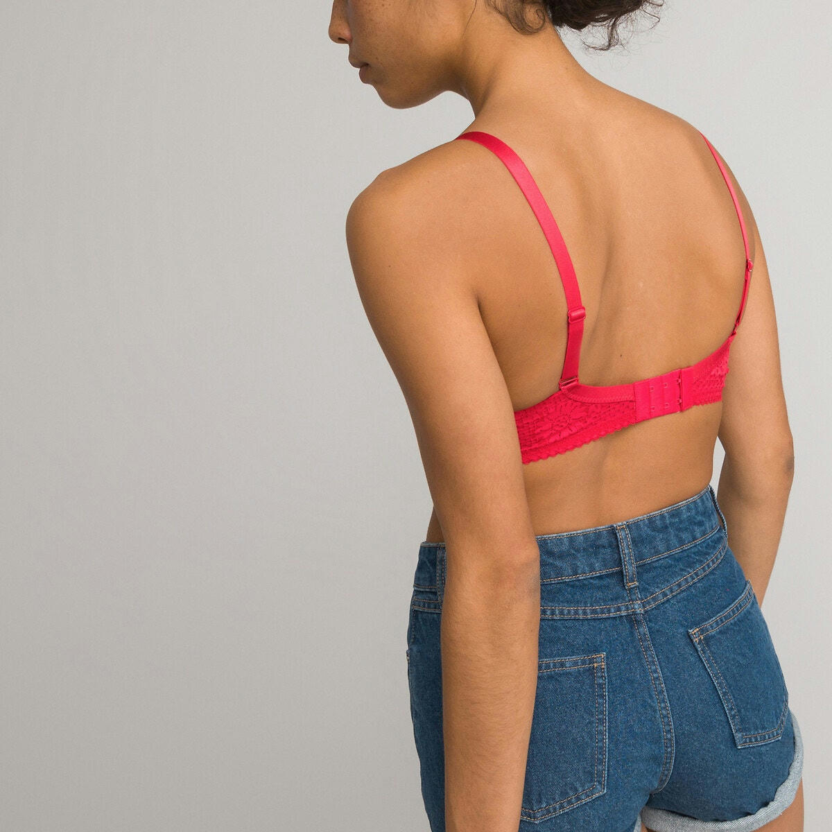 Soutien-gorge emboîtant en dentelle
