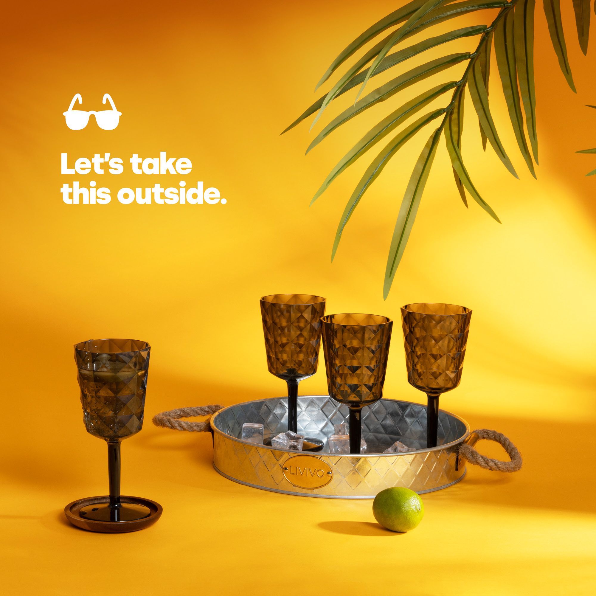 LIVIVO Set of 4 Reusable Plastic Wine Glasses