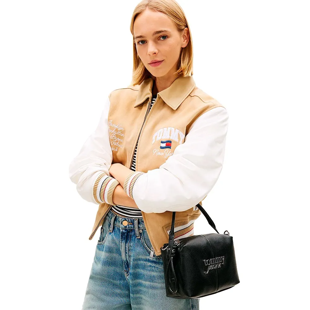 Tommy Jeans AW0AW18470 bag