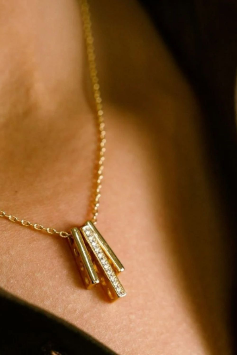 The Colourful Aura Sterling Silver Geometric Three Bar Zircon Drop Minimalistic Pendant Necklace