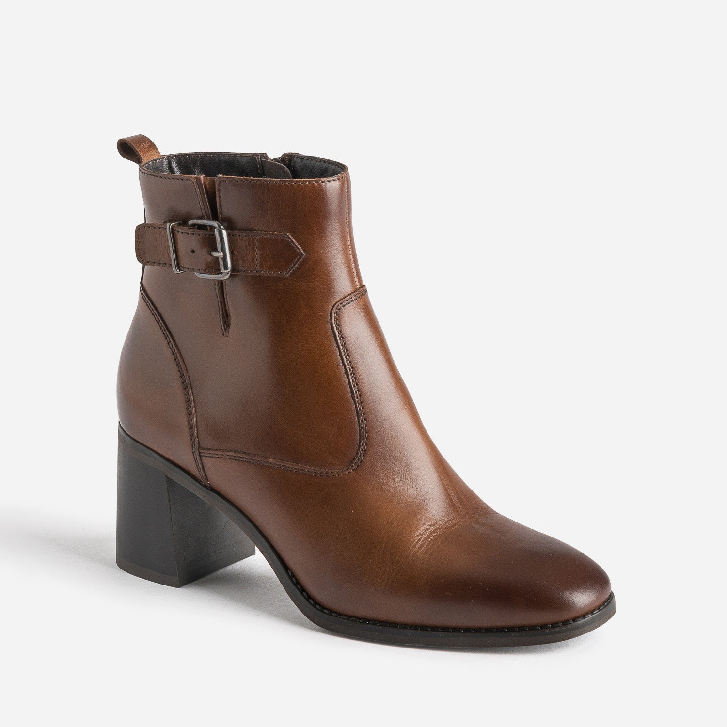 Boots cognac éco-conçu en cuir détails surpiqûres