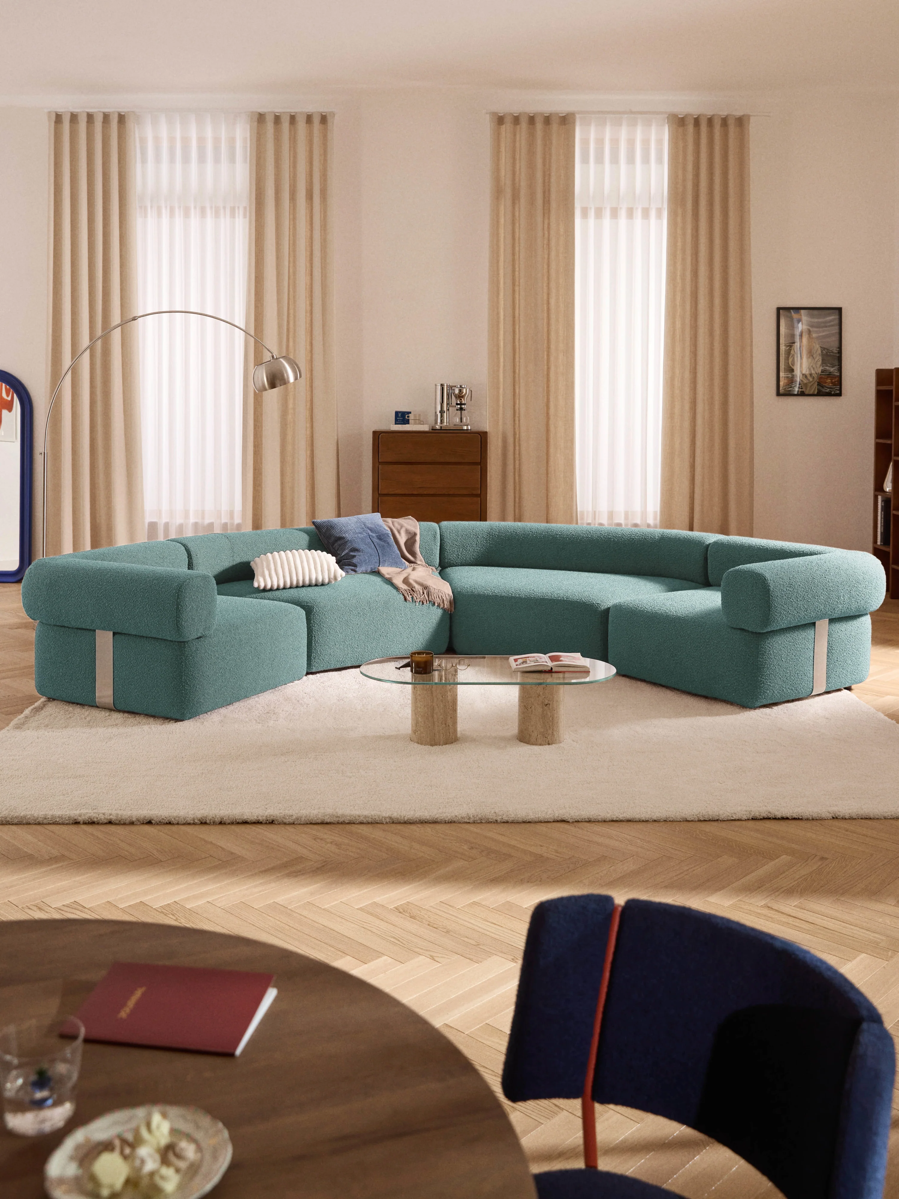 Großes modulares Bouclé-Sofa Anton