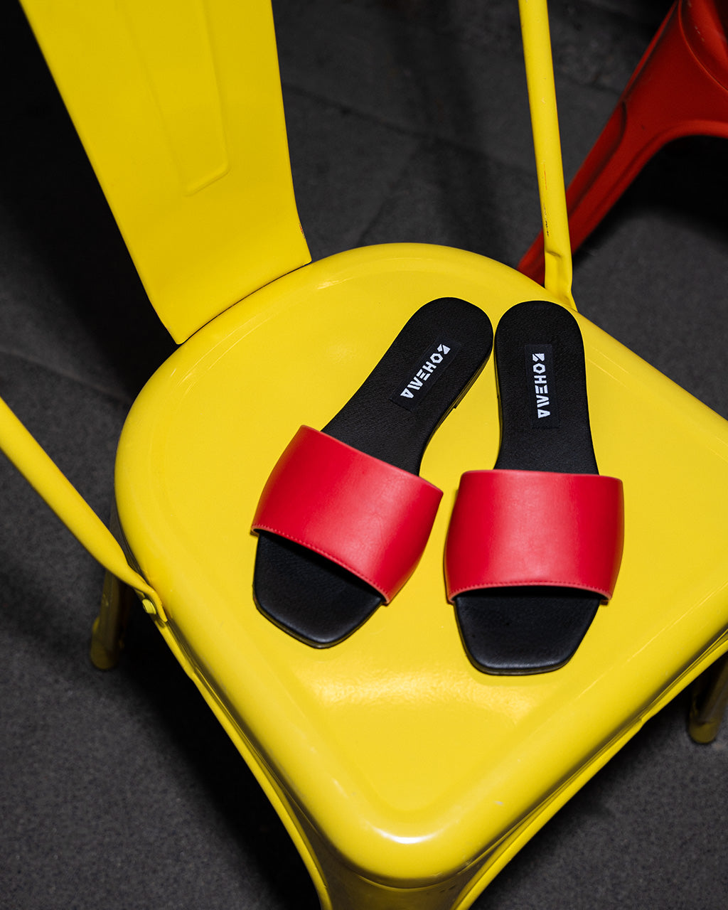 BOHEMA - Mellow Slides Buty Czerwone, ze skóry roślinnej, polska rodzinna marka