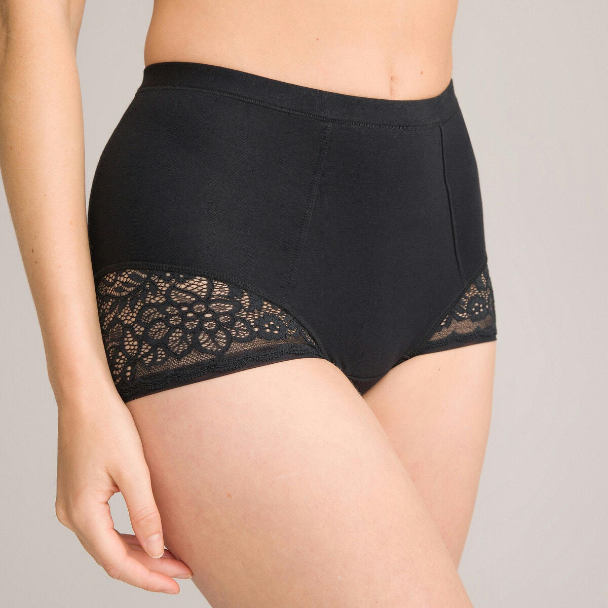 Lot de 2 culottes hautes en coton et dentelle
