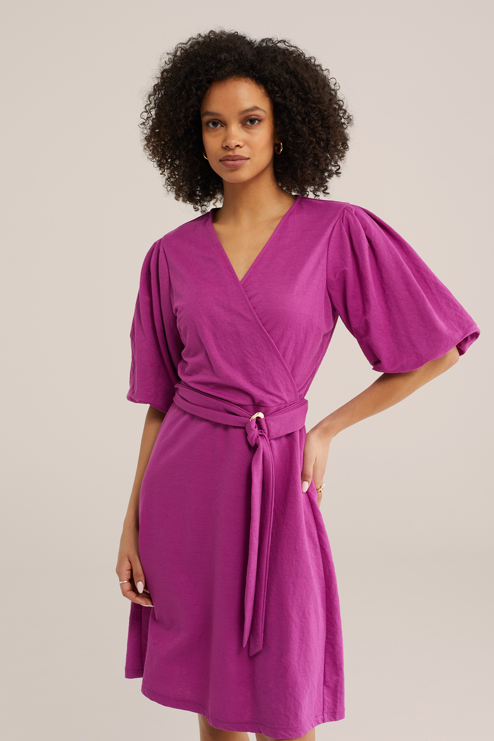 Dames jersey jurk met ballonmouwen