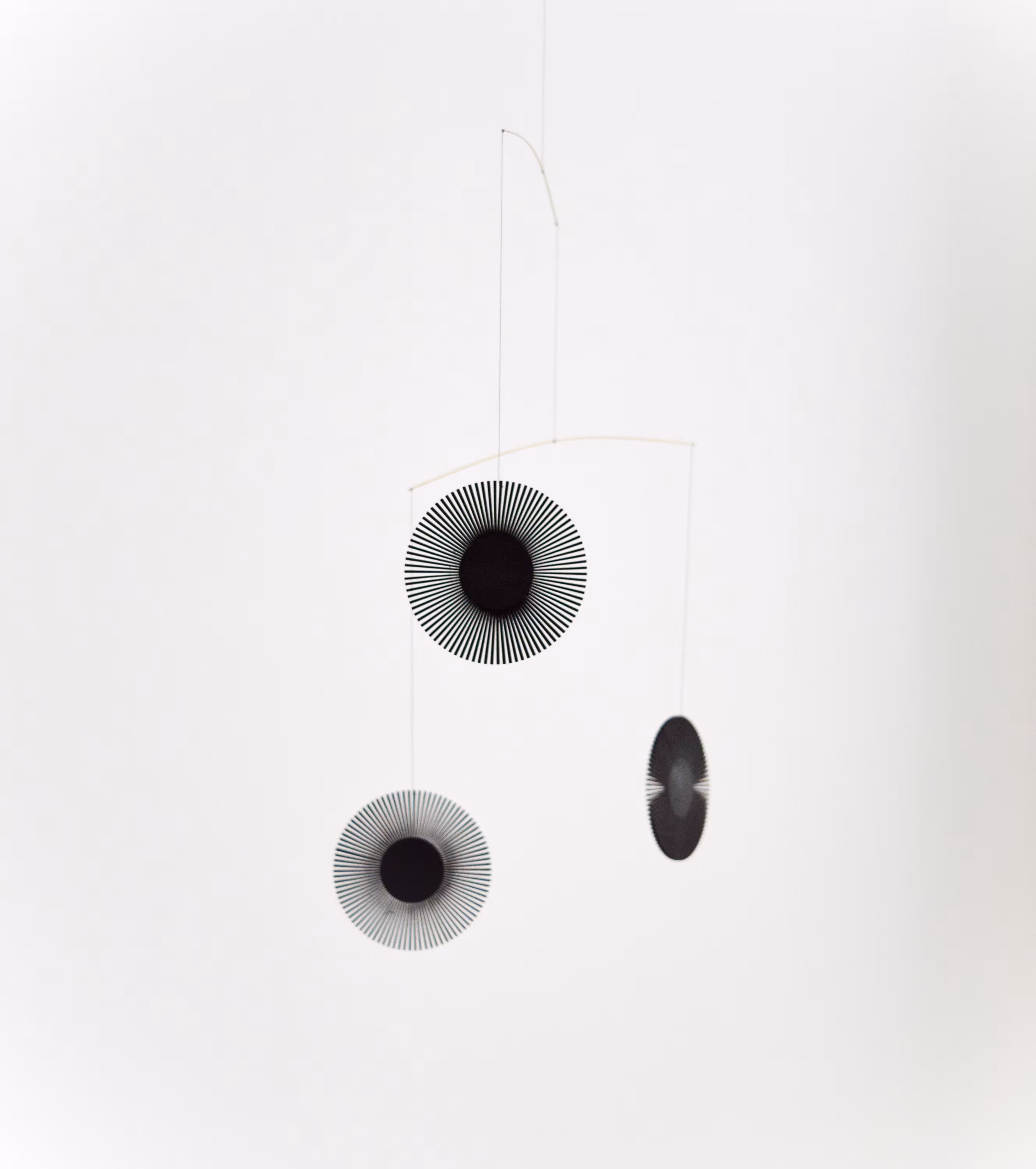 AURINKO KOLME wooden mobile - nordic home decor - kinetic art with moiré effect - minimalist living room decoration - nursery mobile