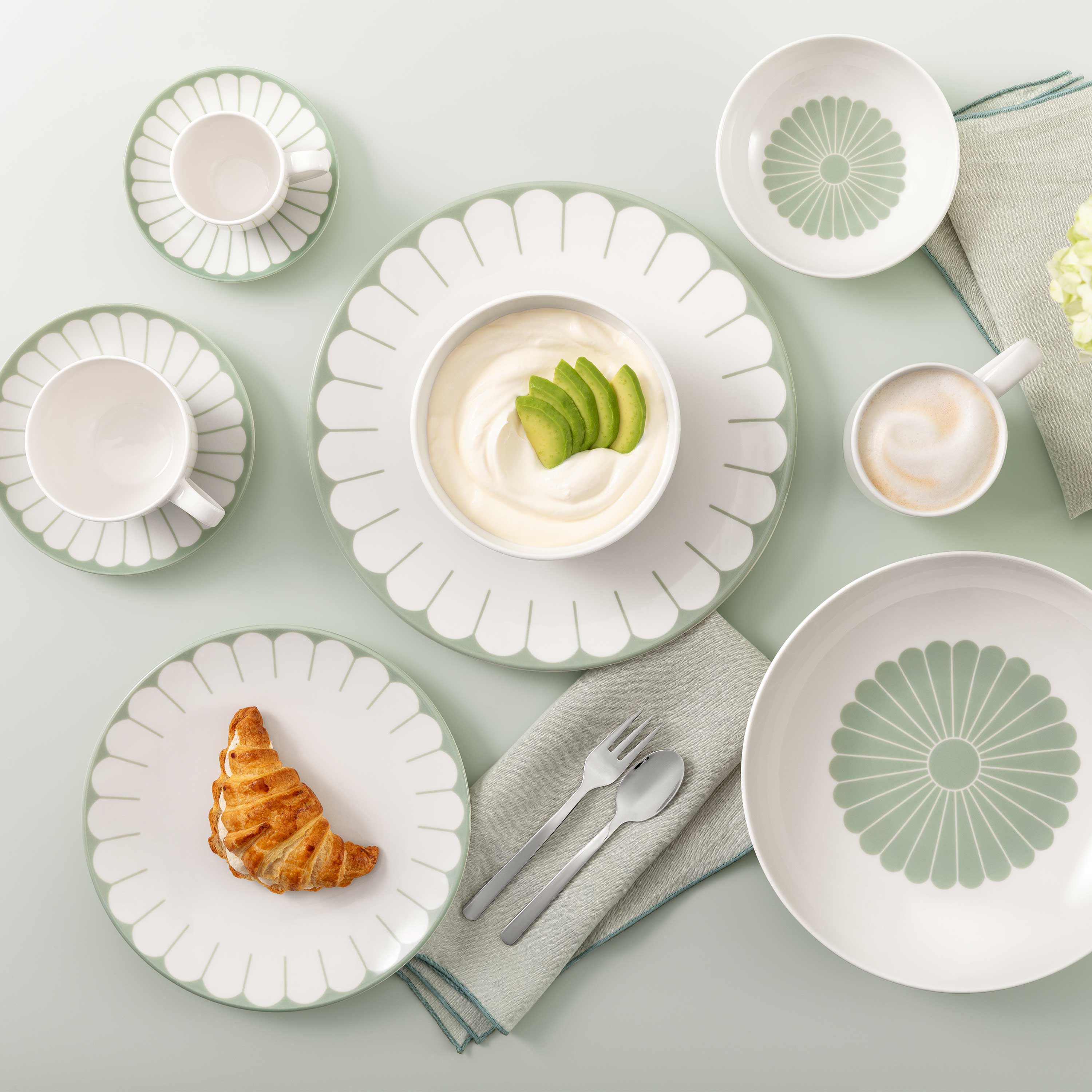 Fleur Espresso cup saucer - Green, 4.7'', Premium Porcelain
