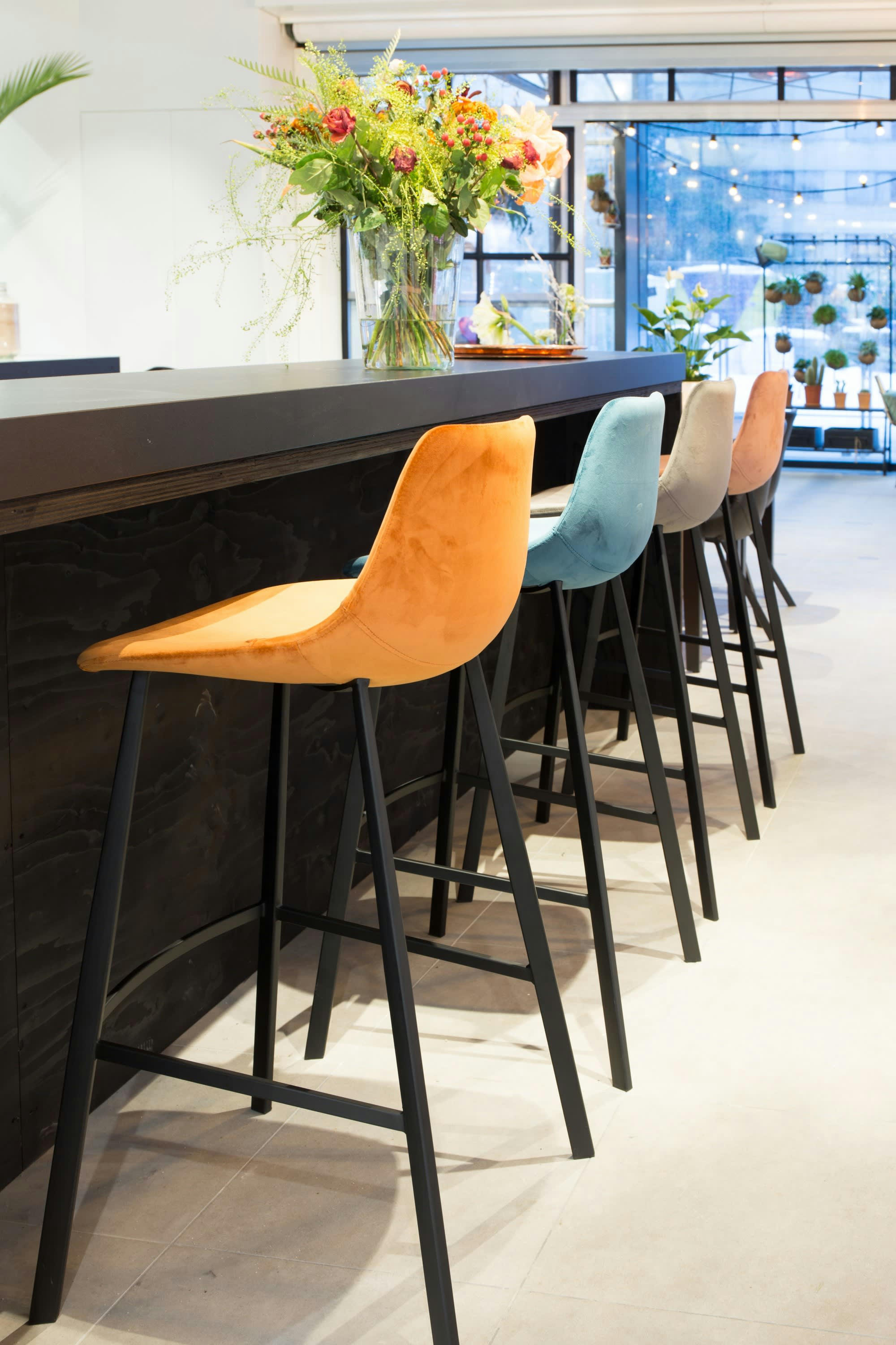 FRANKY - Tabouret de bar en velours bleu