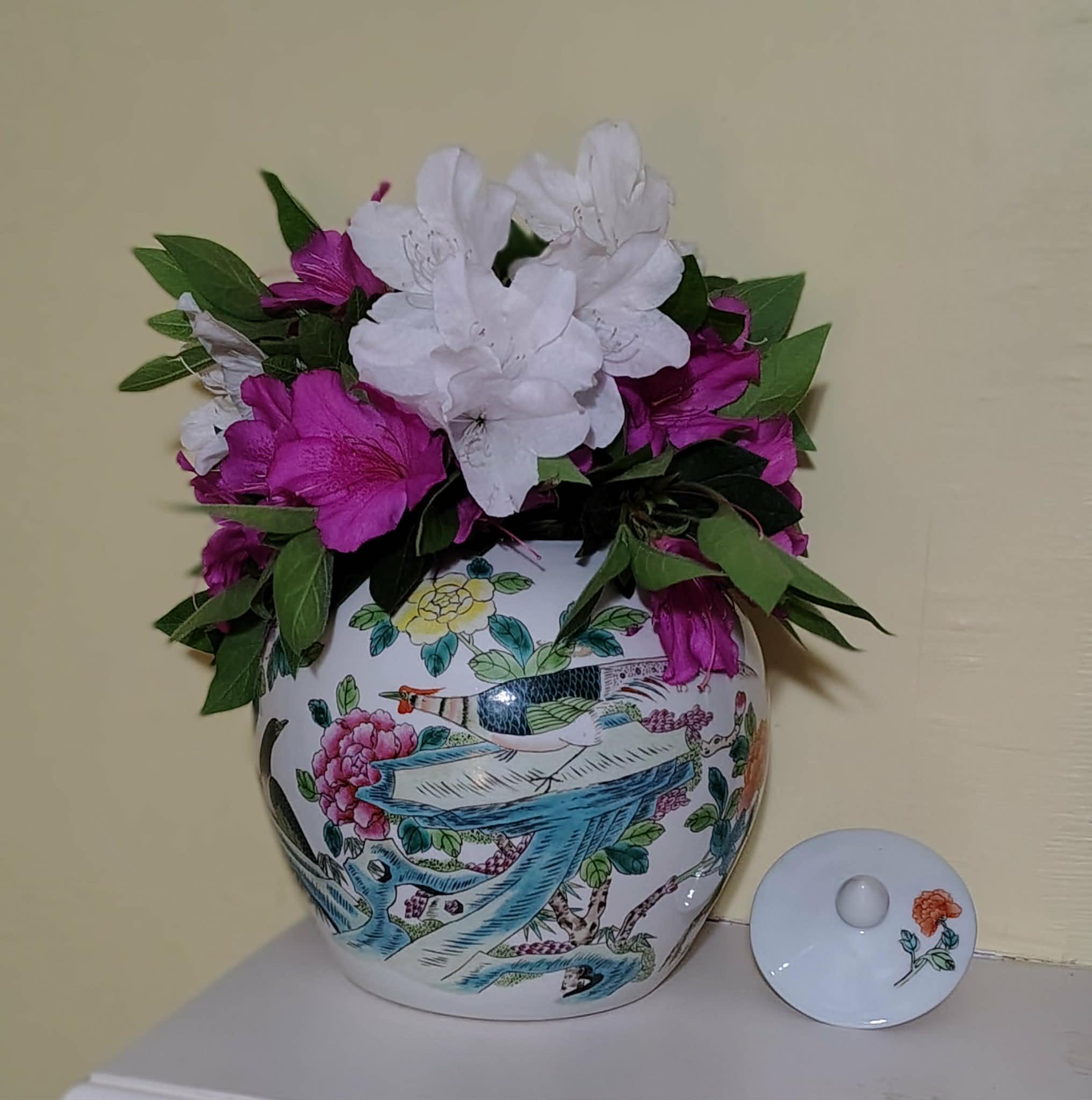 Vintage Porcelain Ginger Jar – Chinoiserie Bird Peony Floral Vase