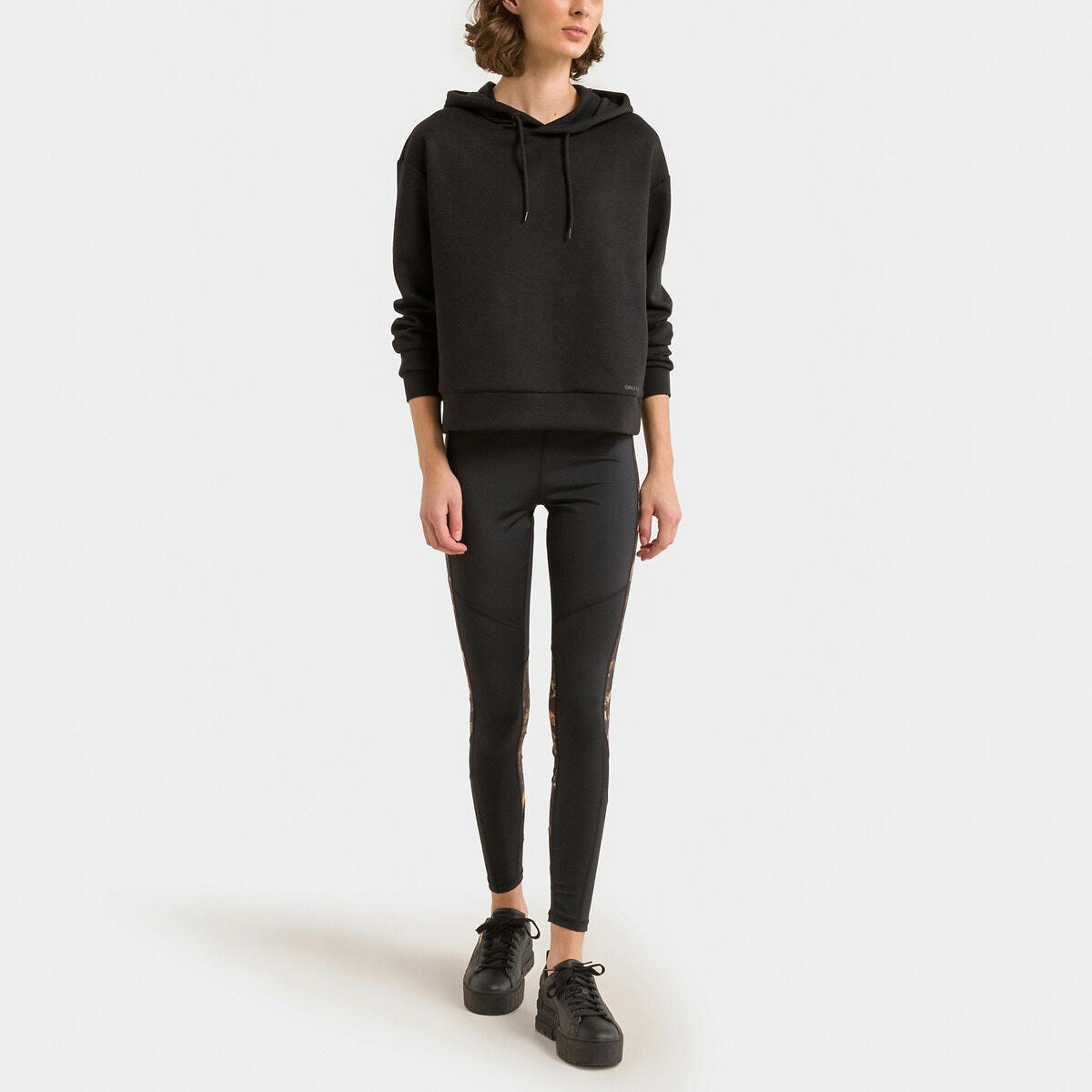 Sweat à capuche, Lounge