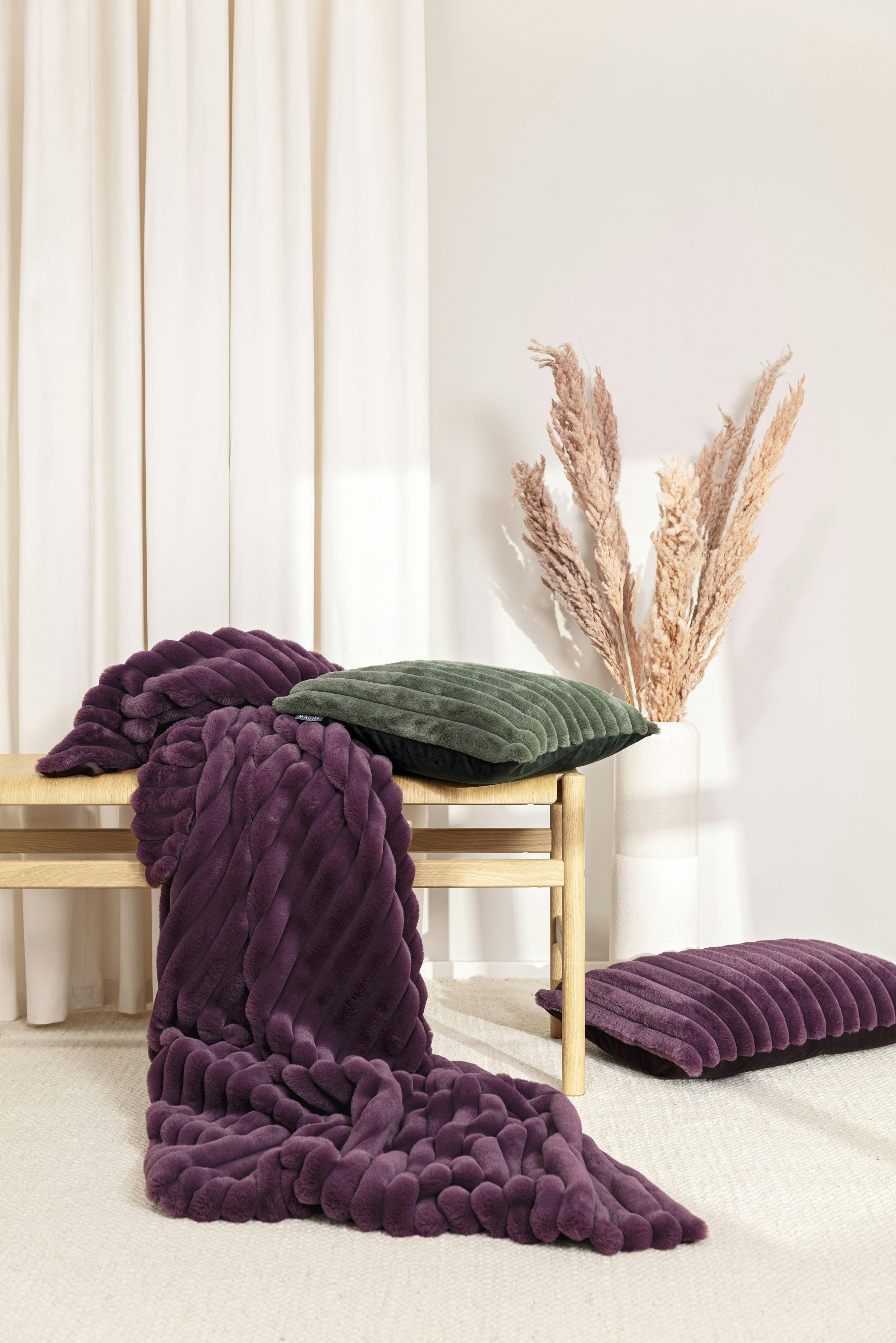 RAYA - Housses de coussin moelleux imitation fourrure vert-Lot de 2-45x45cm