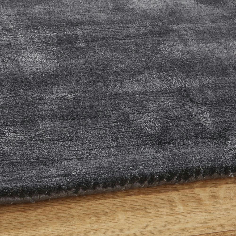 - Tapis en coton et en viscose gris anthracite, 140x200