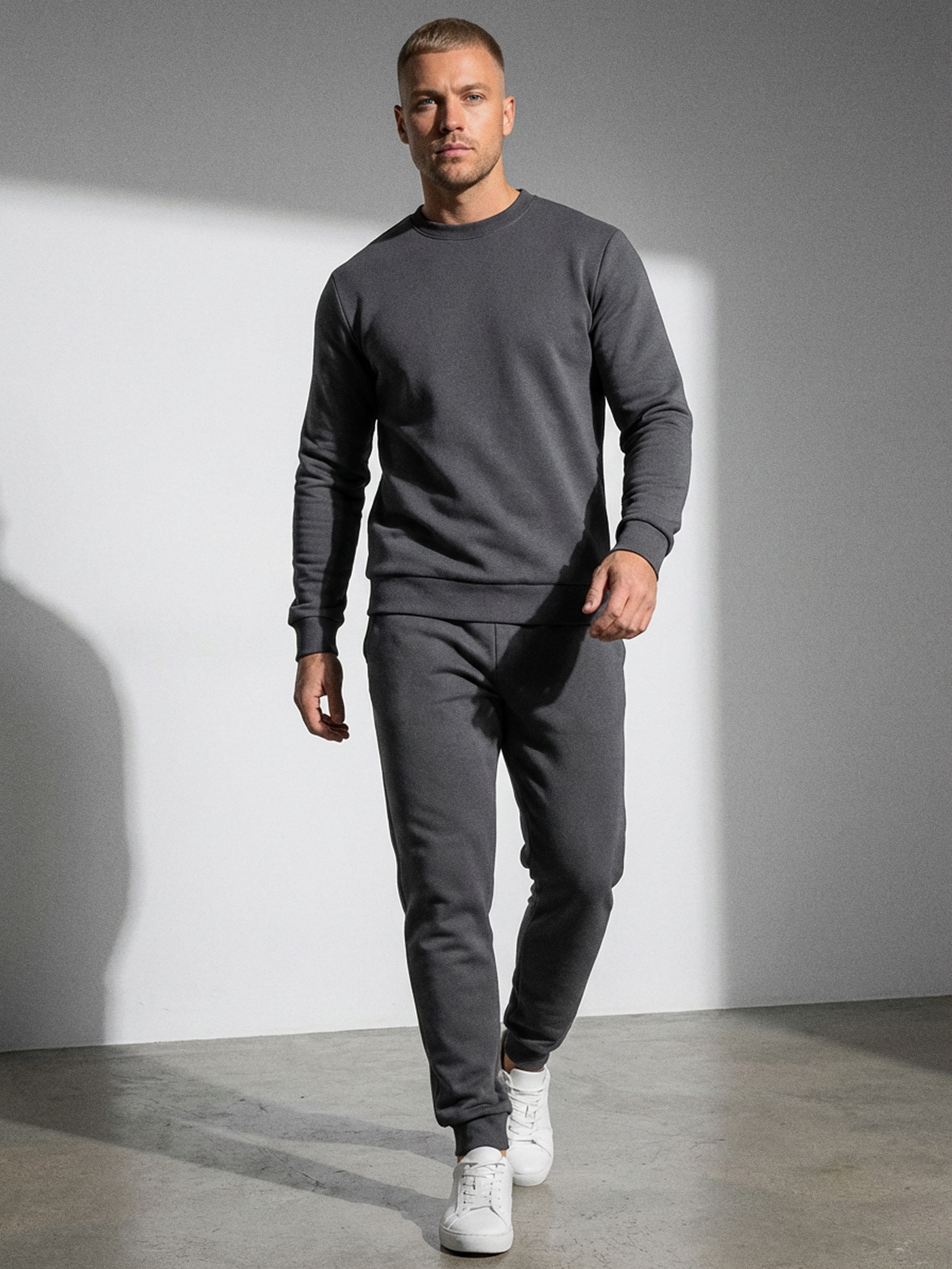 Bluza crewneck z domieszką bawełny