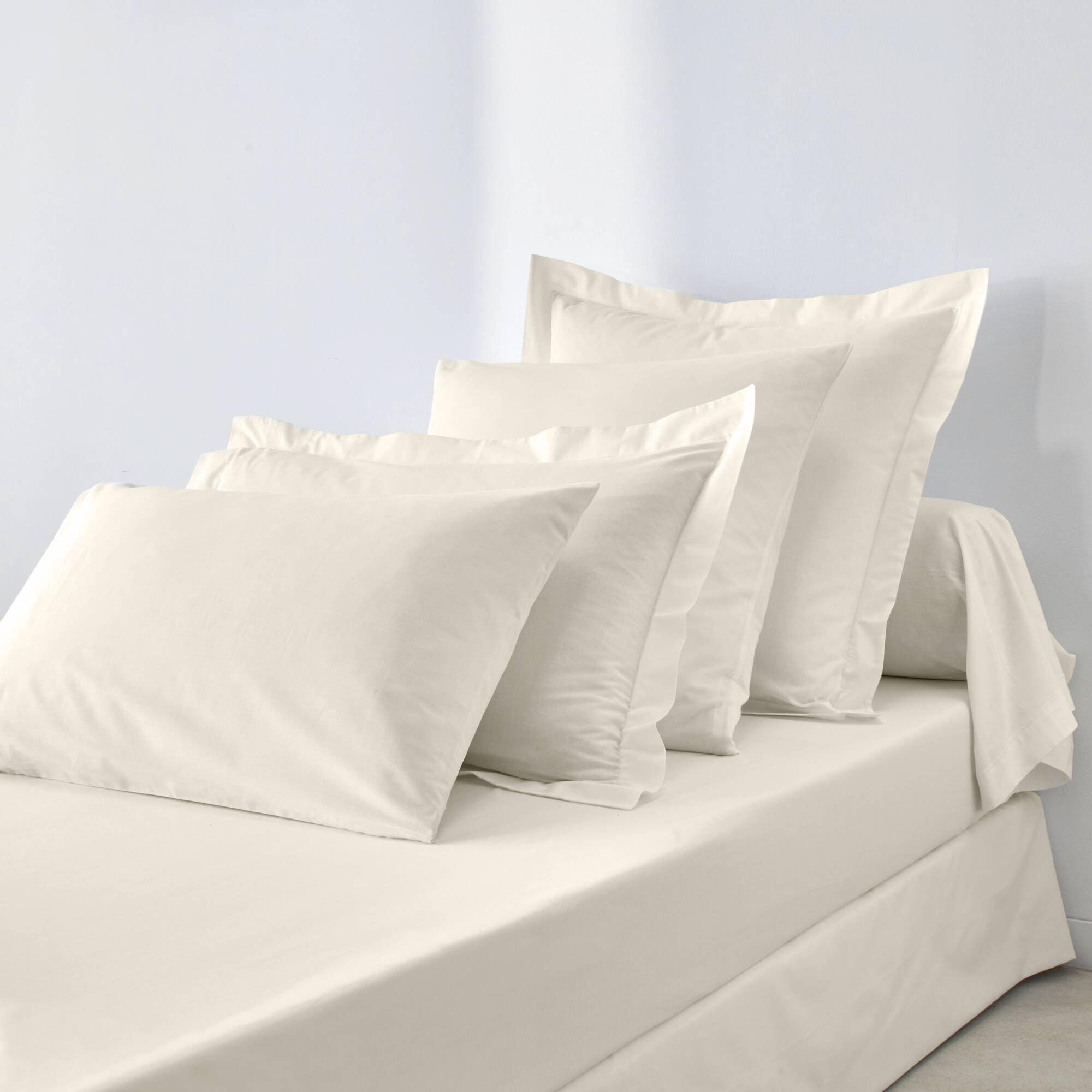 Drap-housse uni polyester - coton bonnet 32 cm