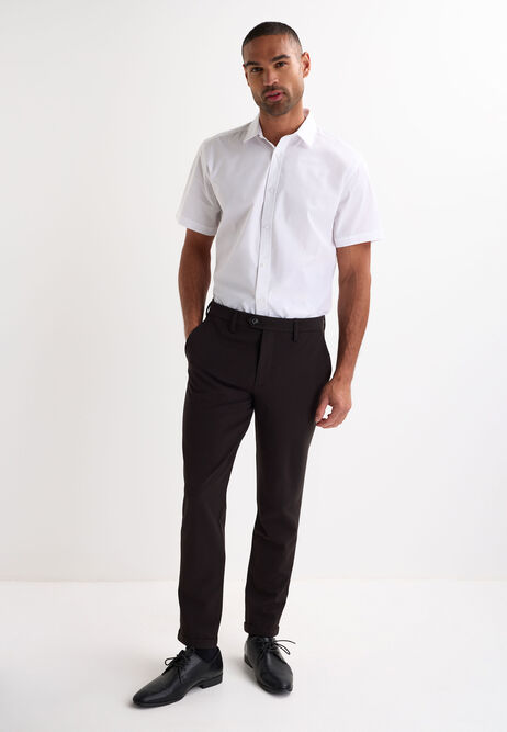 Mens White Classic Fit Short Sleeve Shirt