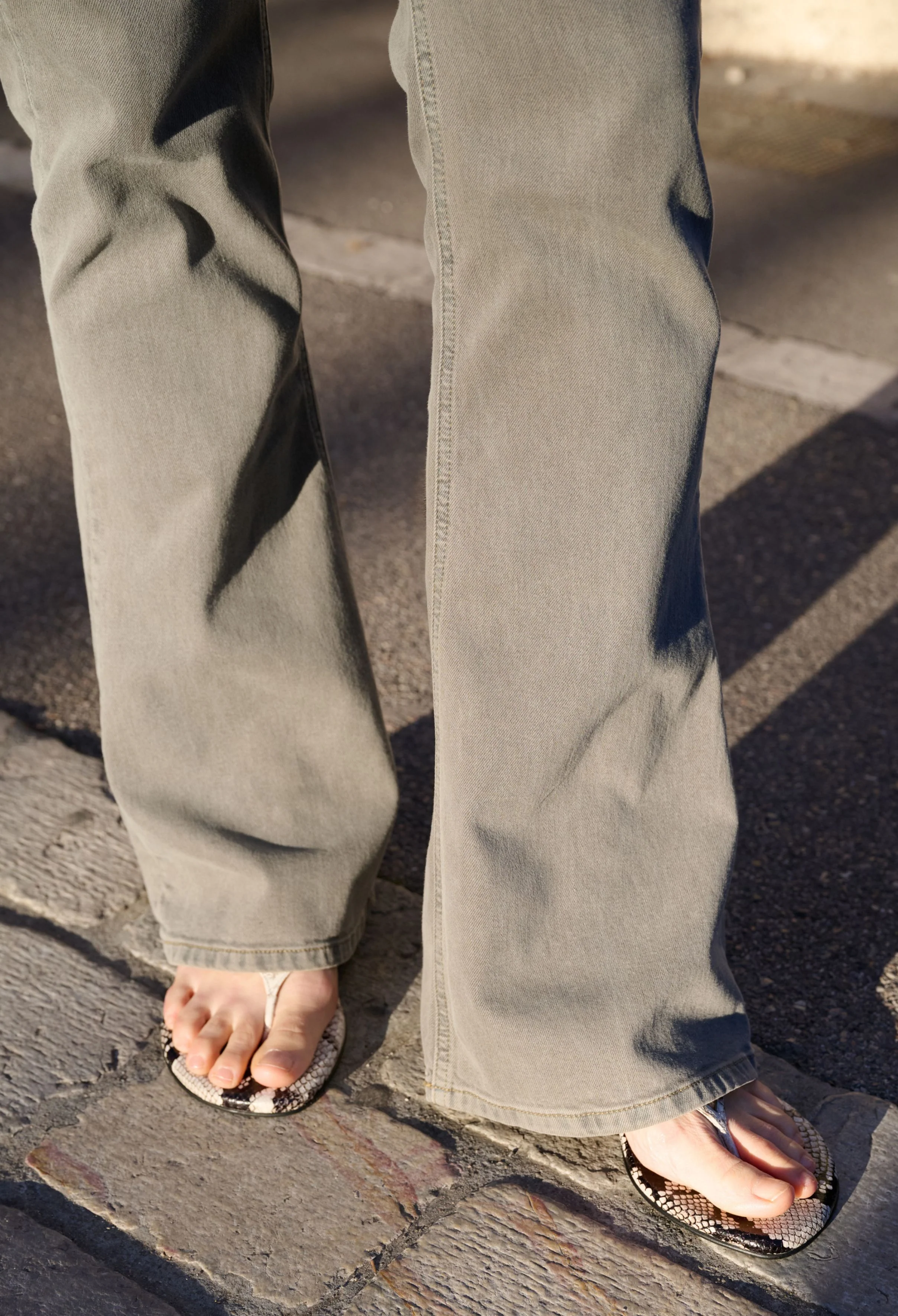 Isy High Flared - Faded Grey